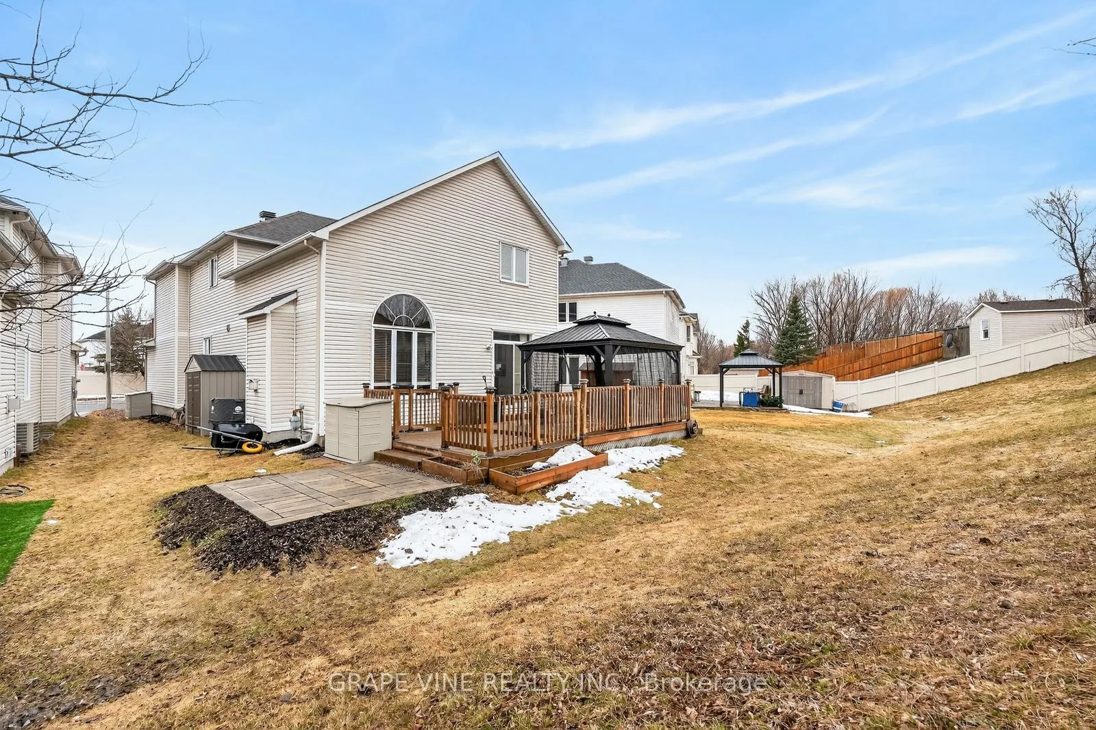 Photo 6 of 103 Rowallen Place, Ottawa, Hunt Club Park/Greenboro — HOMEH