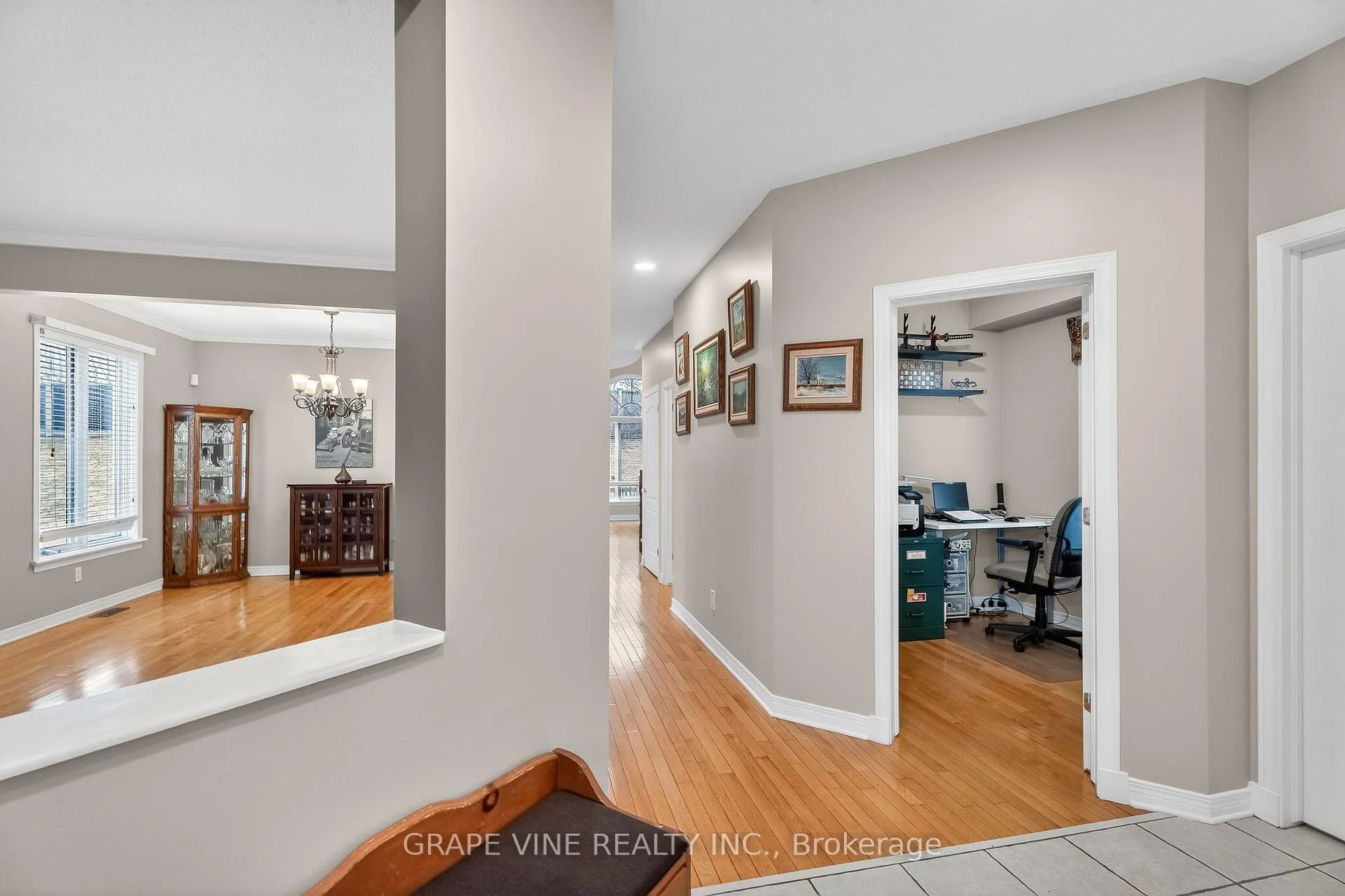Photo 10 of 103 Rowallen Place, Ottawa, Hunt Club Park/Greenboro — HOMEH