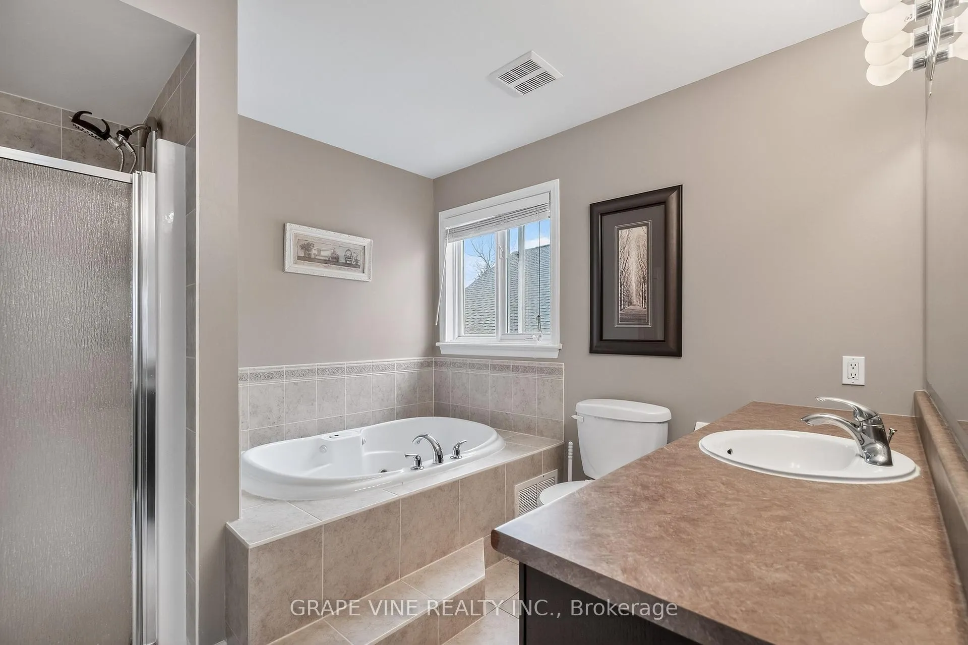 Photo 32 of 103 Rowallen Place, Ottawa, Hunt Club Park/Greenboro — HOMEH