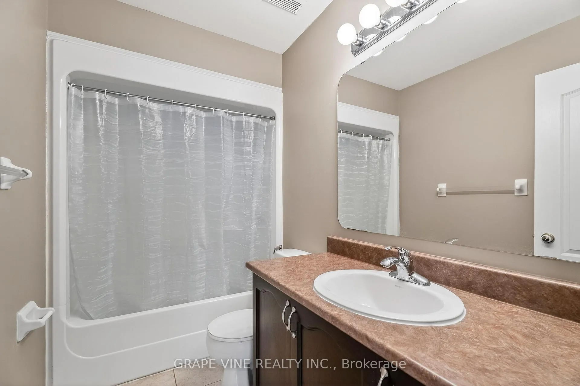 Photo 35 of 103 Rowallen Place, Ottawa, Hunt Club Park/Greenboro — HOMEH