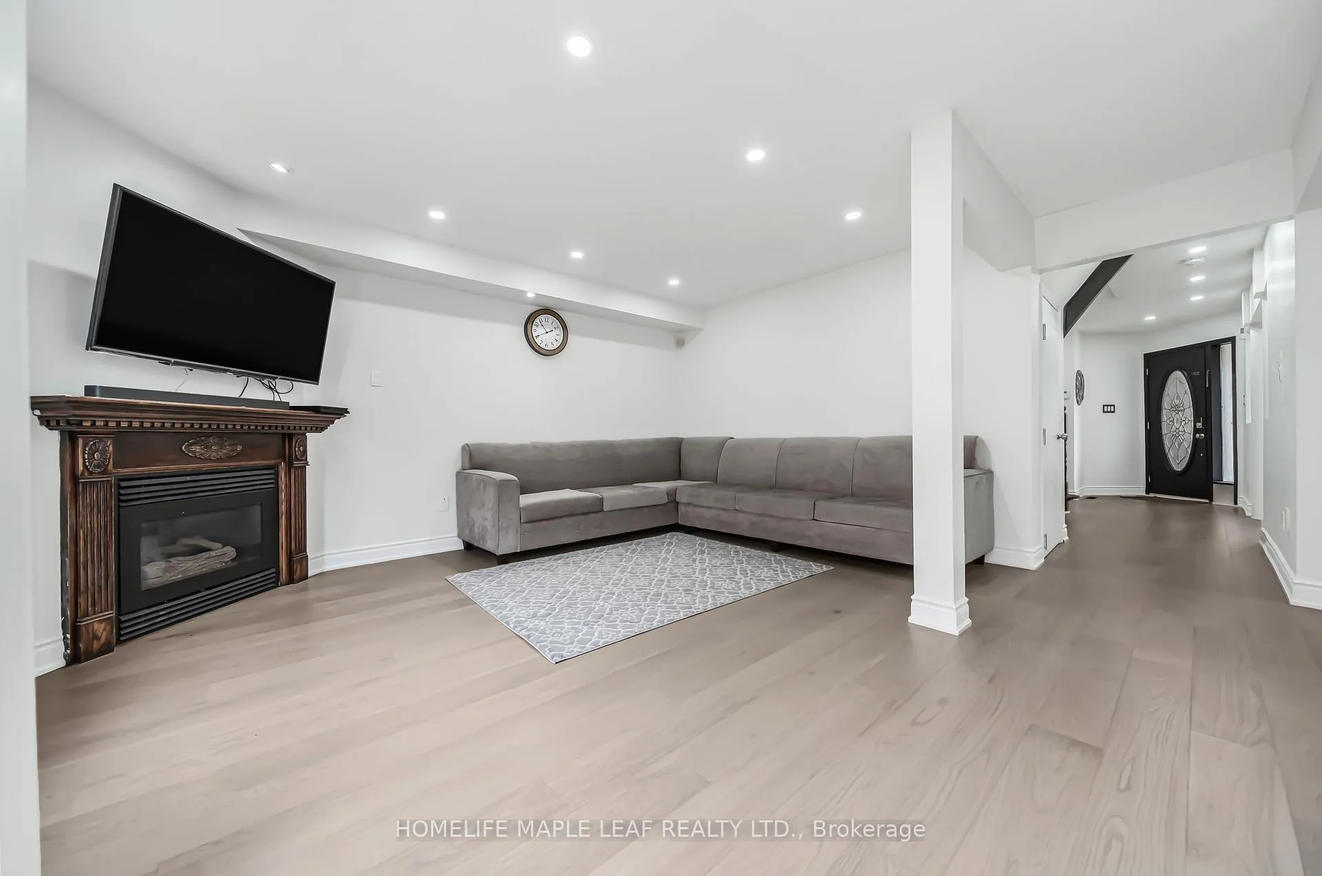 Photo 13 of 27 Beaverhall Road, Brampton, Brampton West — HOMEH