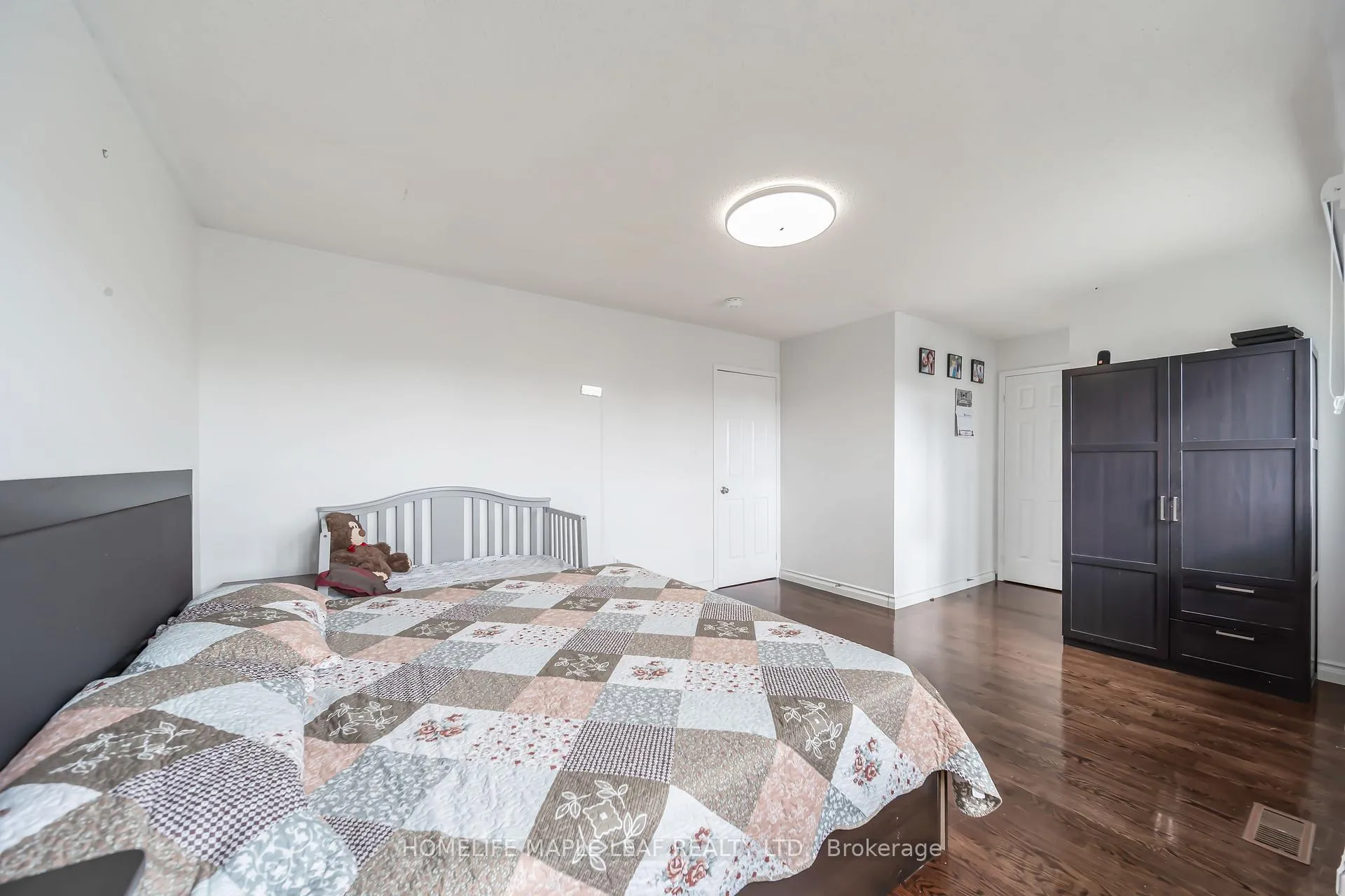 Photo 20 of 27 Beaverhall Road, Brampton, Brampton West — HOMEH