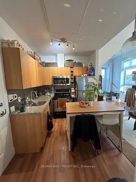 Photo 4 of Unit 2, 108 Dovercourt Road, Toronto, Little Portugal — HOMEH