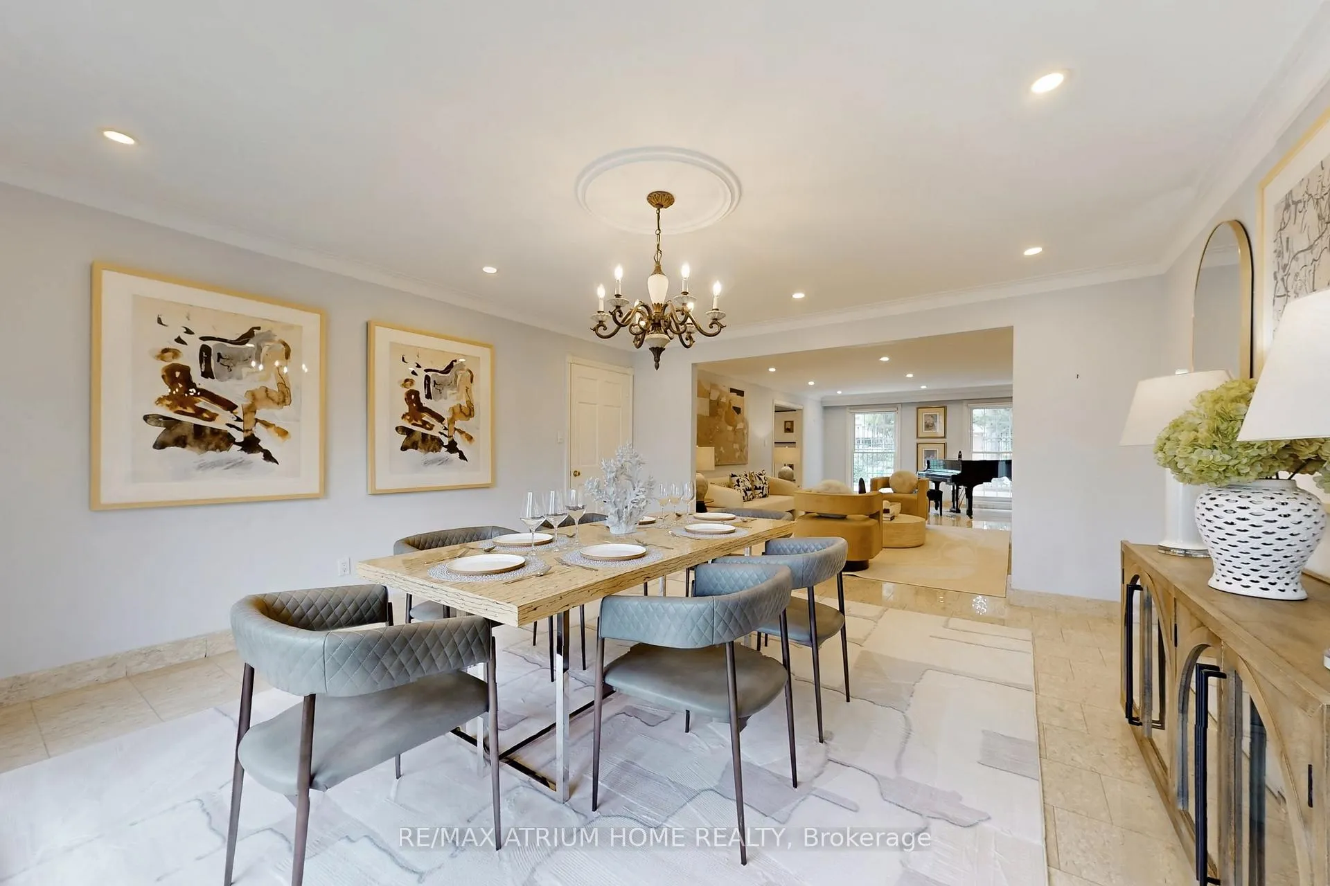 Photo 9 of 19 Limcombe Drive, Markham, Bayview Glen — HOMEH