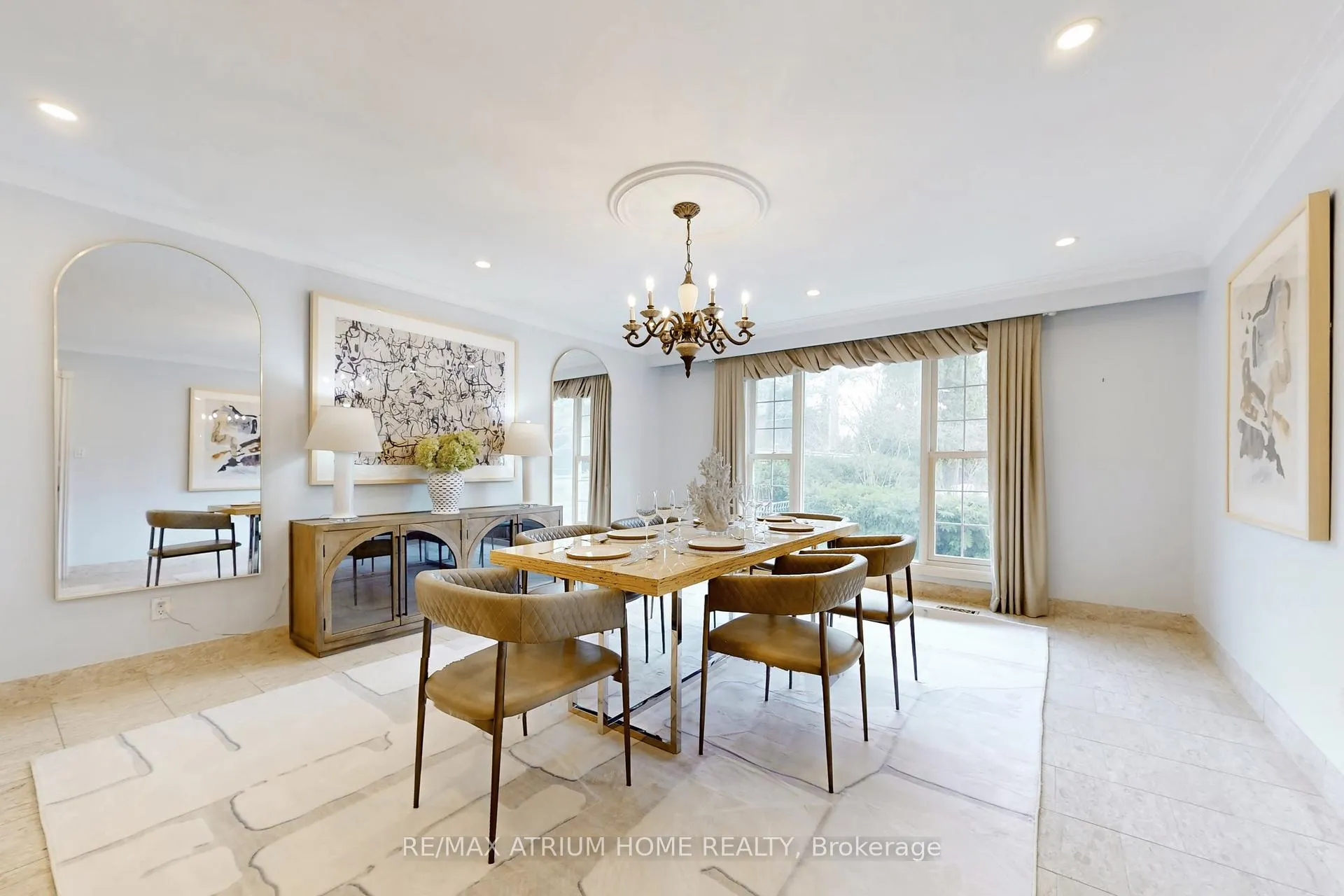 Photo 11 of 19 Limcombe Drive, Markham, Bayview Glen — HOMEH