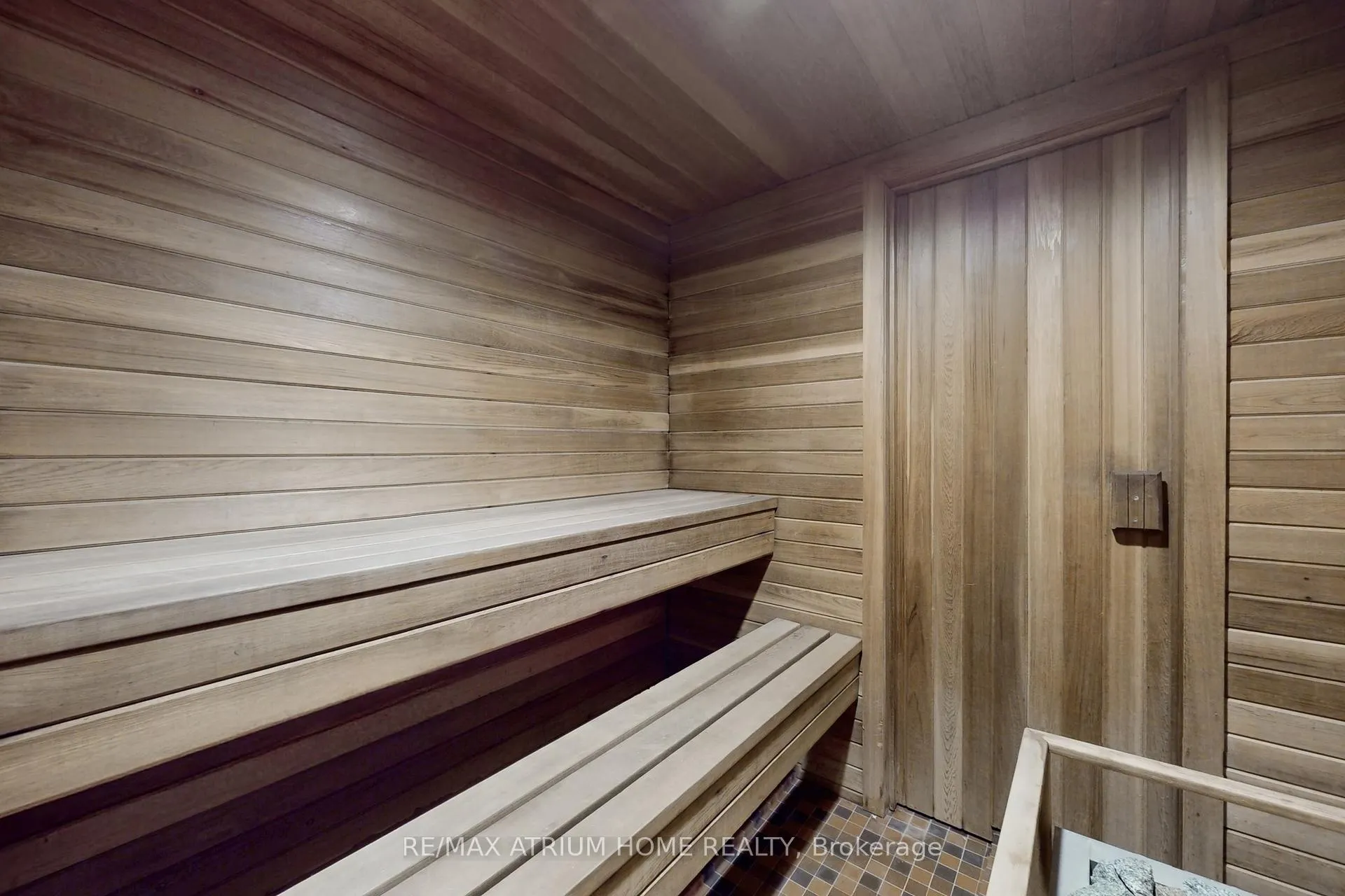 Photo 35 of 19 Limcombe Drive, Markham, Bayview Glen — HOMEH