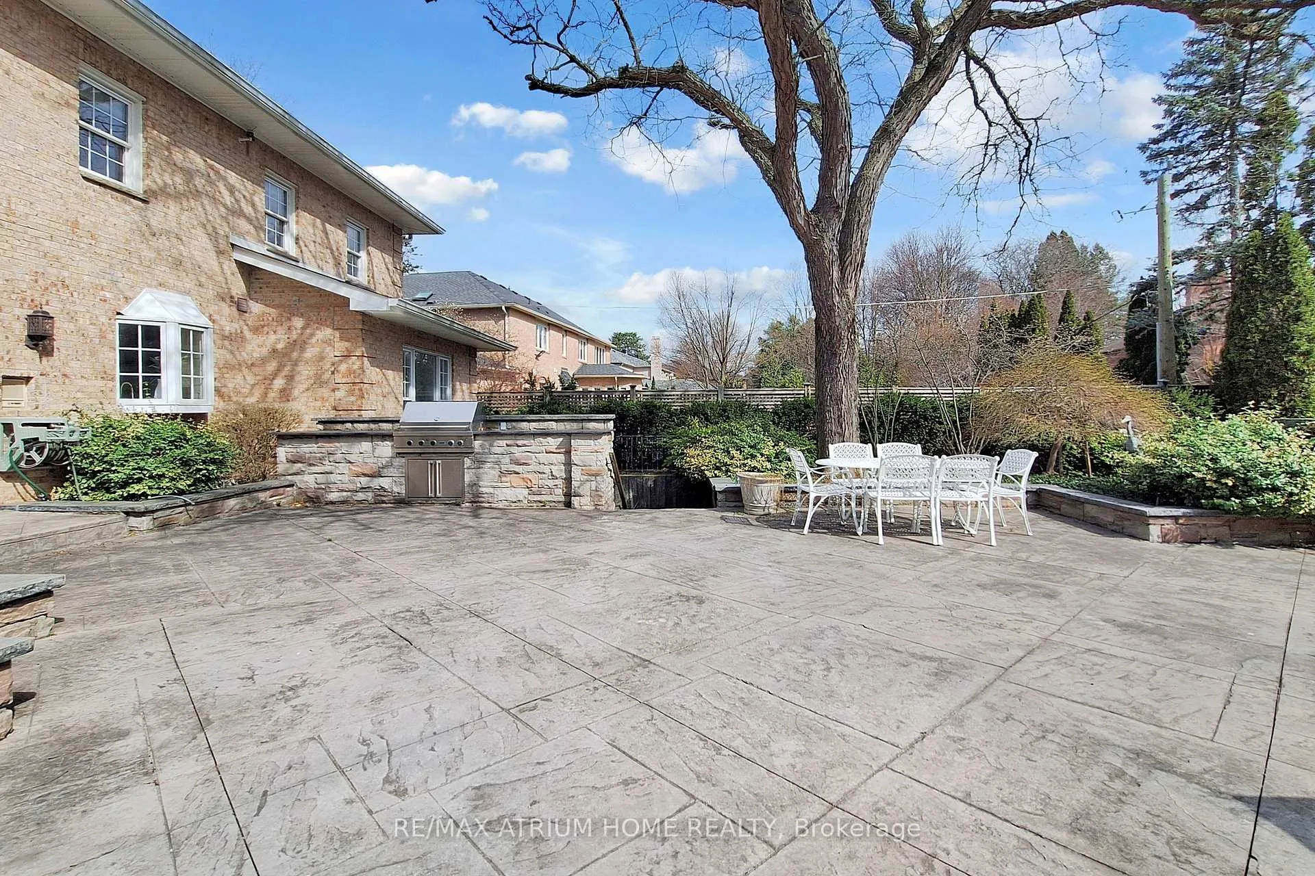 Photo 40 of 19 Limcombe Drive, Markham, Bayview Glen — HOMEH