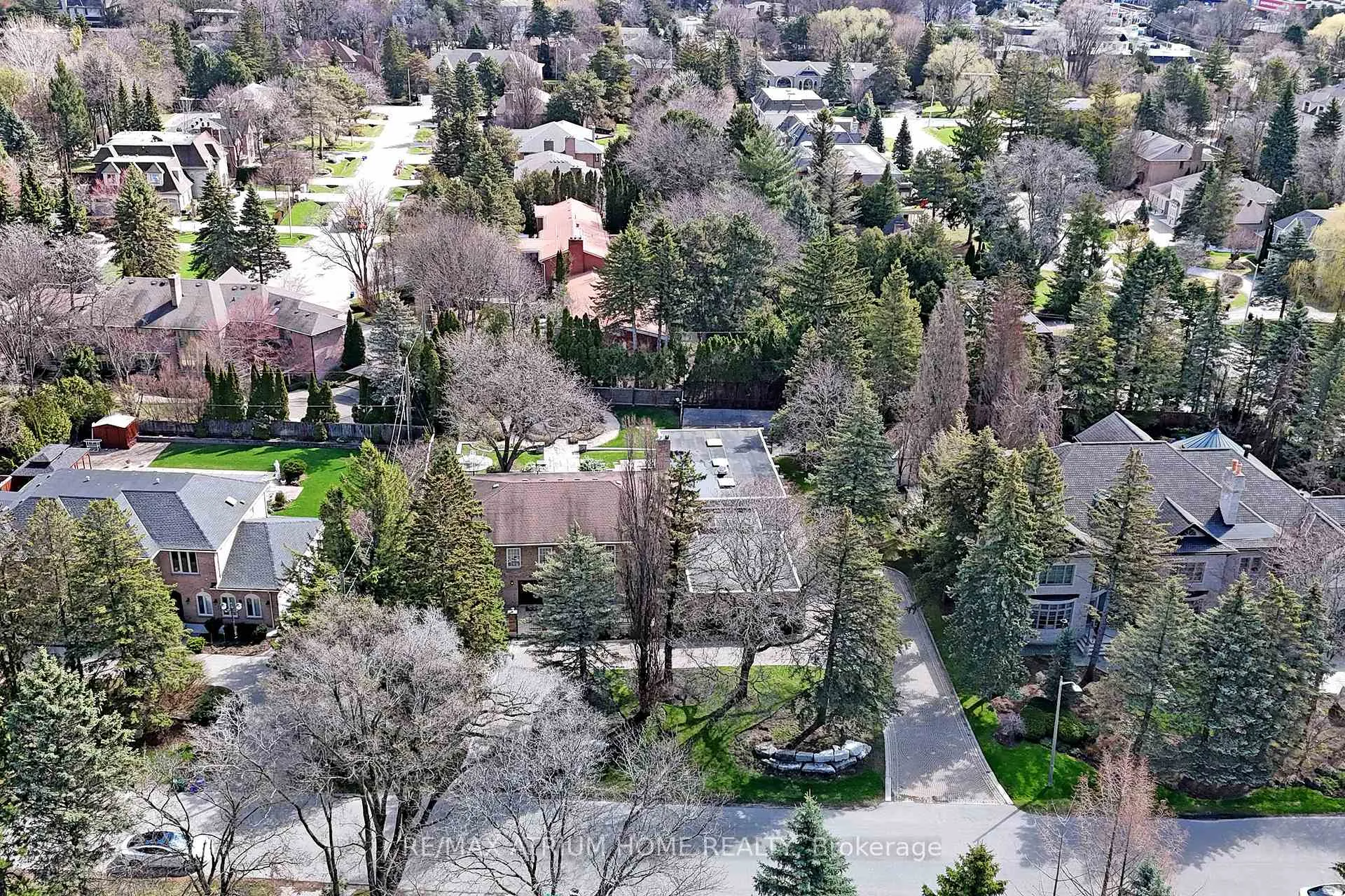 Photo 47 of 19 Limcombe Drive, Markham, Bayview Glen — HOMEH