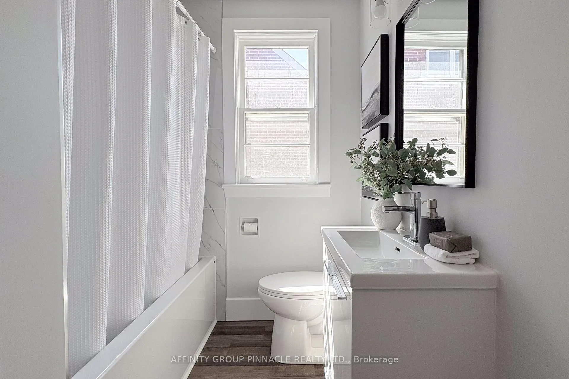Photo 17 of 162 University Avenue E, Cobourg — HOMEH