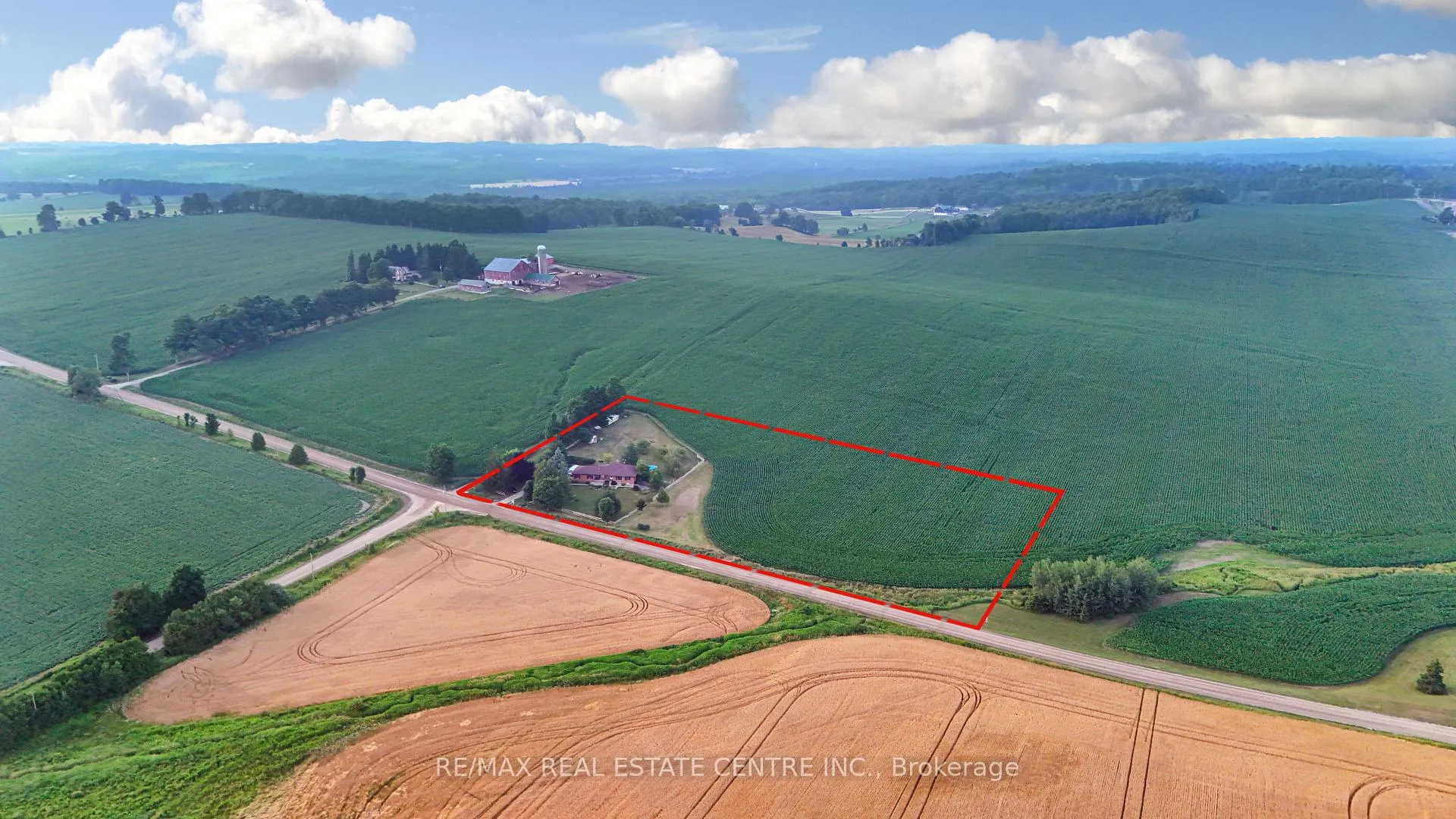 Photo 2 of 5295 Fifth Line, Erin, Rural Erin — HOMEH