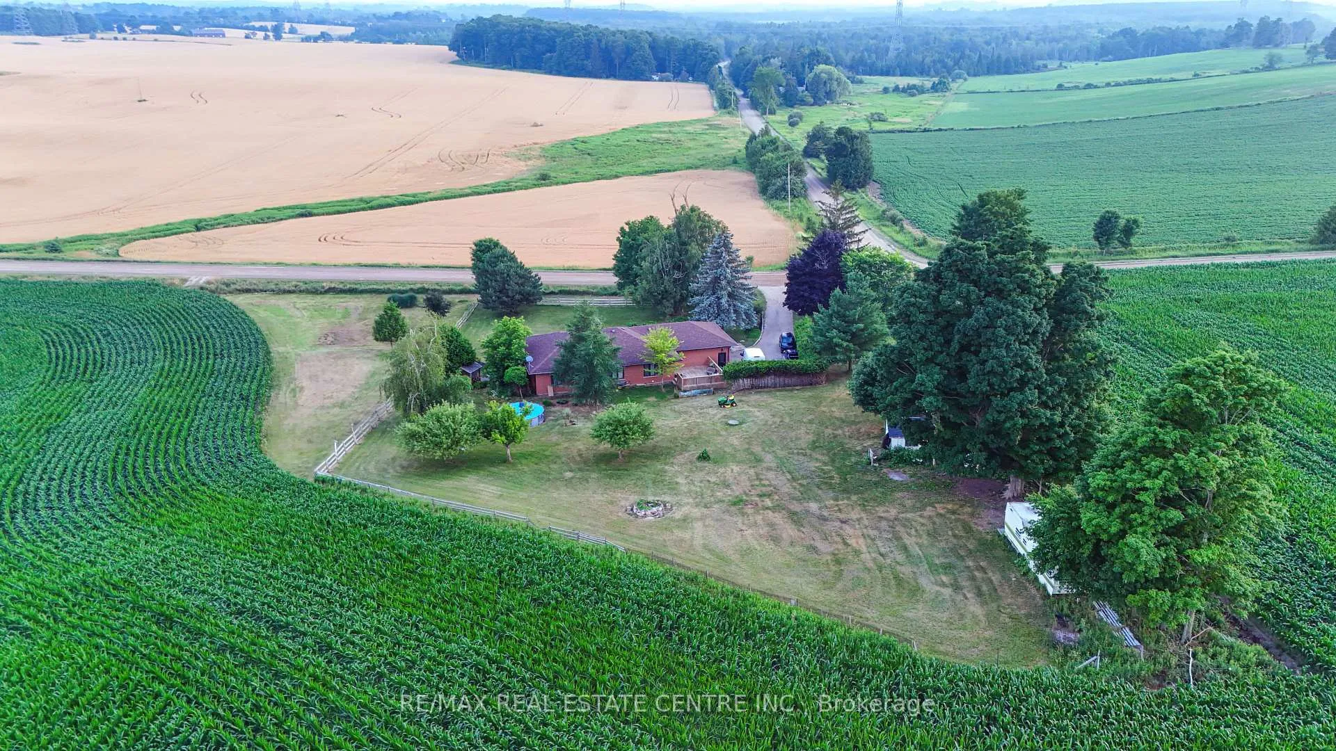 Photo 3 of 5295 Fifth Line, Erin, Rural Erin — HOMEH