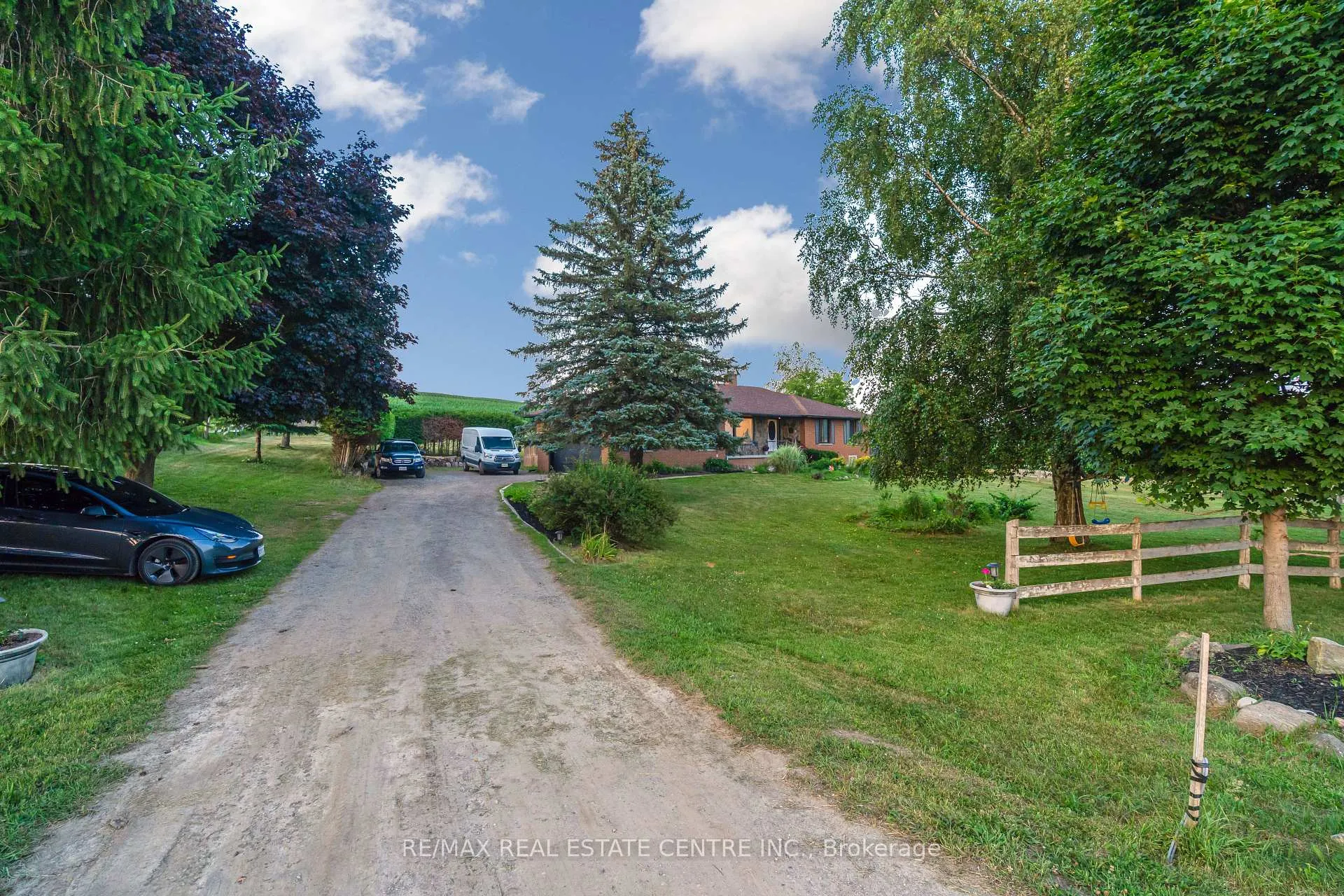 Photo 4 of 5295 Fifth Line, Erin, Rural Erin — HOMEH