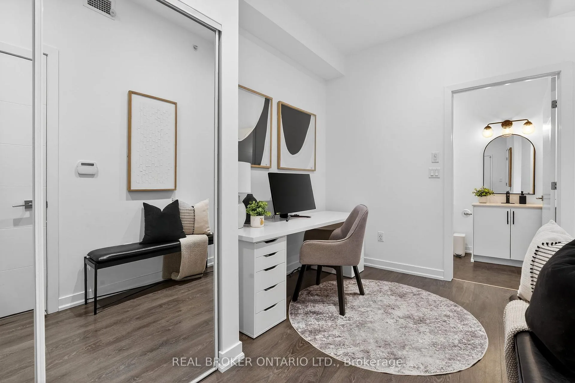 Photo 12 of Unit 418, 4040 Upper Middle Road, Burlington, Tansley — HOMEH