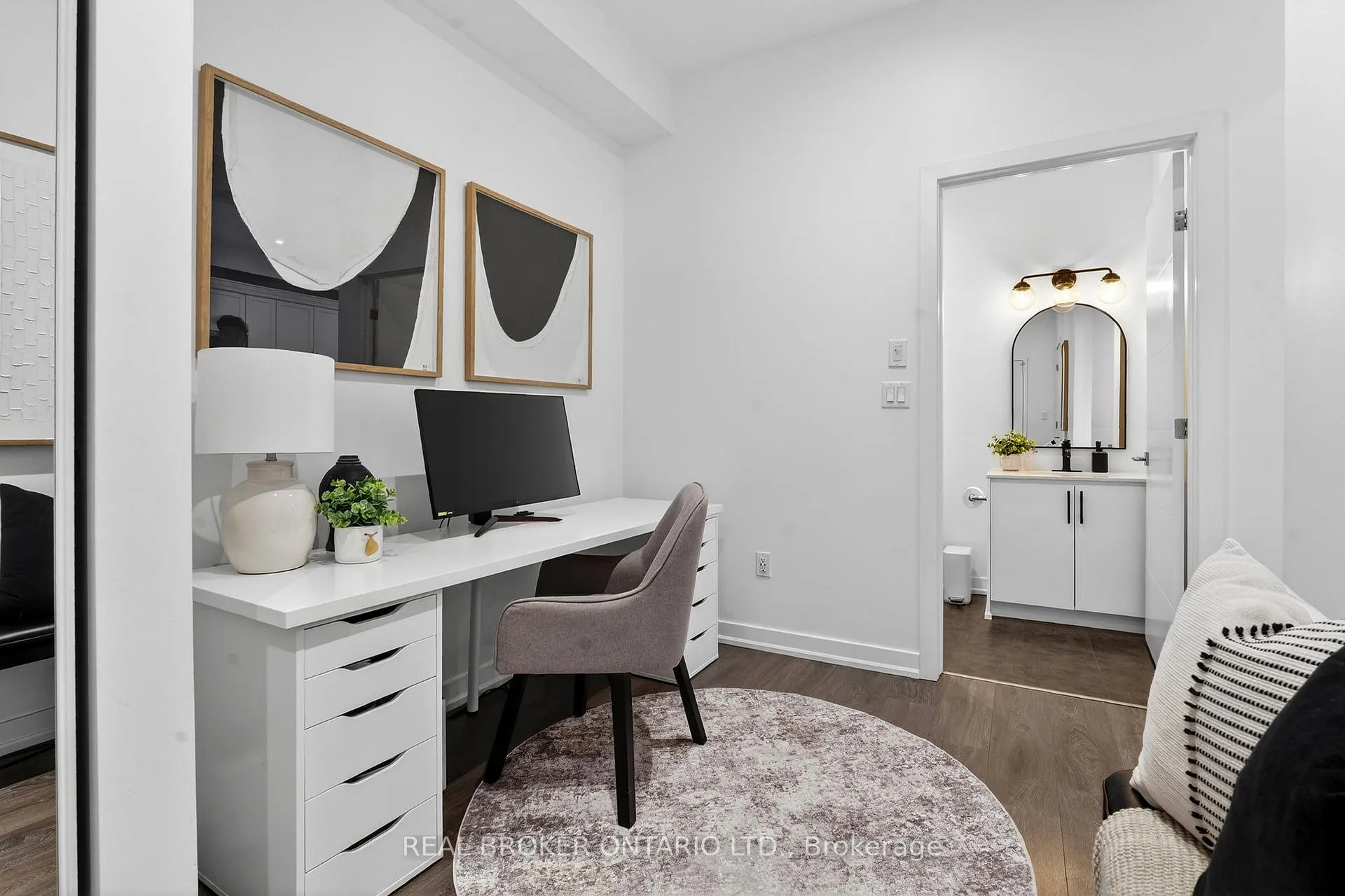 Photo 13 of Unit 418, 4040 Upper Middle Road, Burlington, Tansley — HOMEH