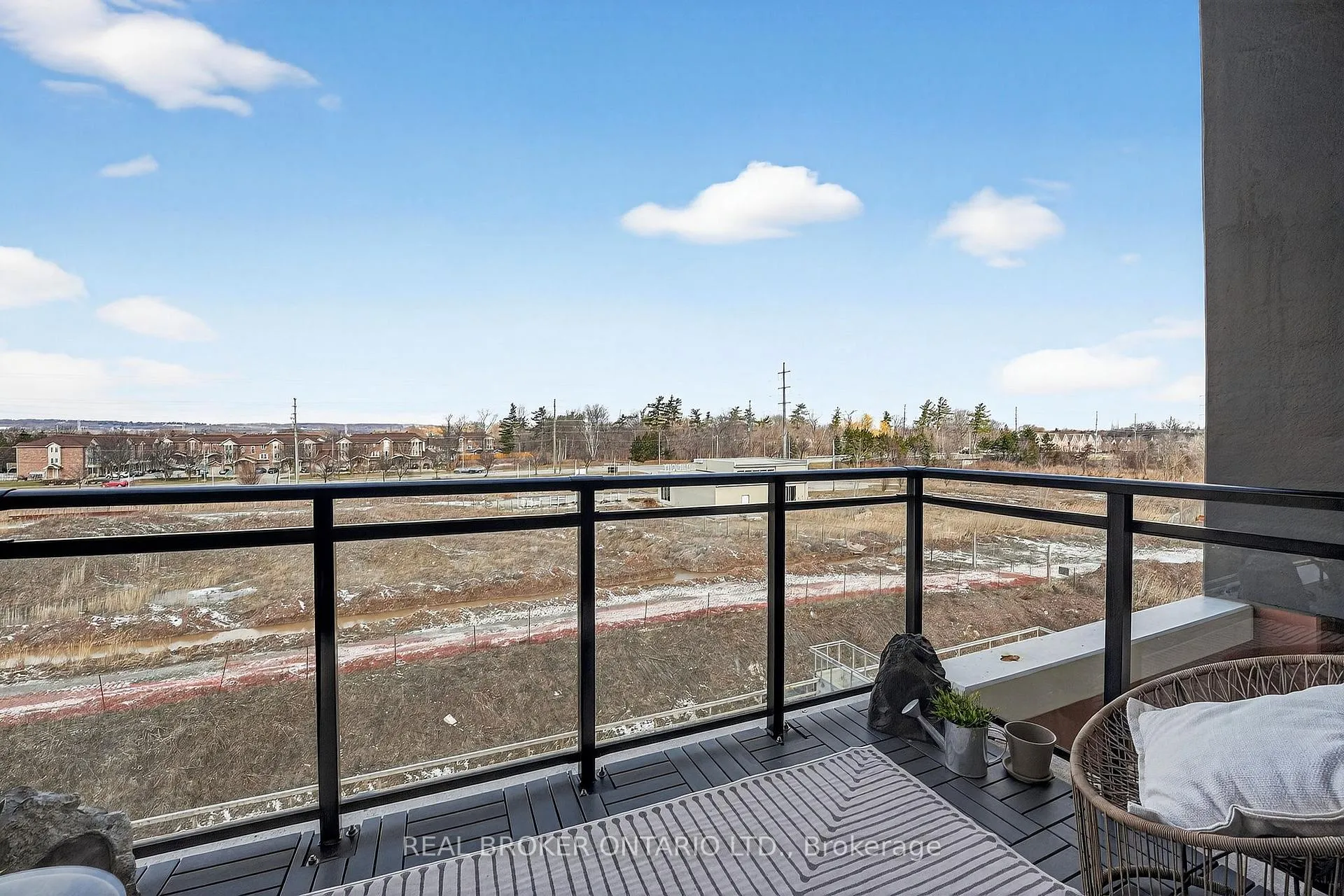 Photo 25 of Unit 418, 4040 Upper Middle Road, Burlington, Tansley — HOMEH