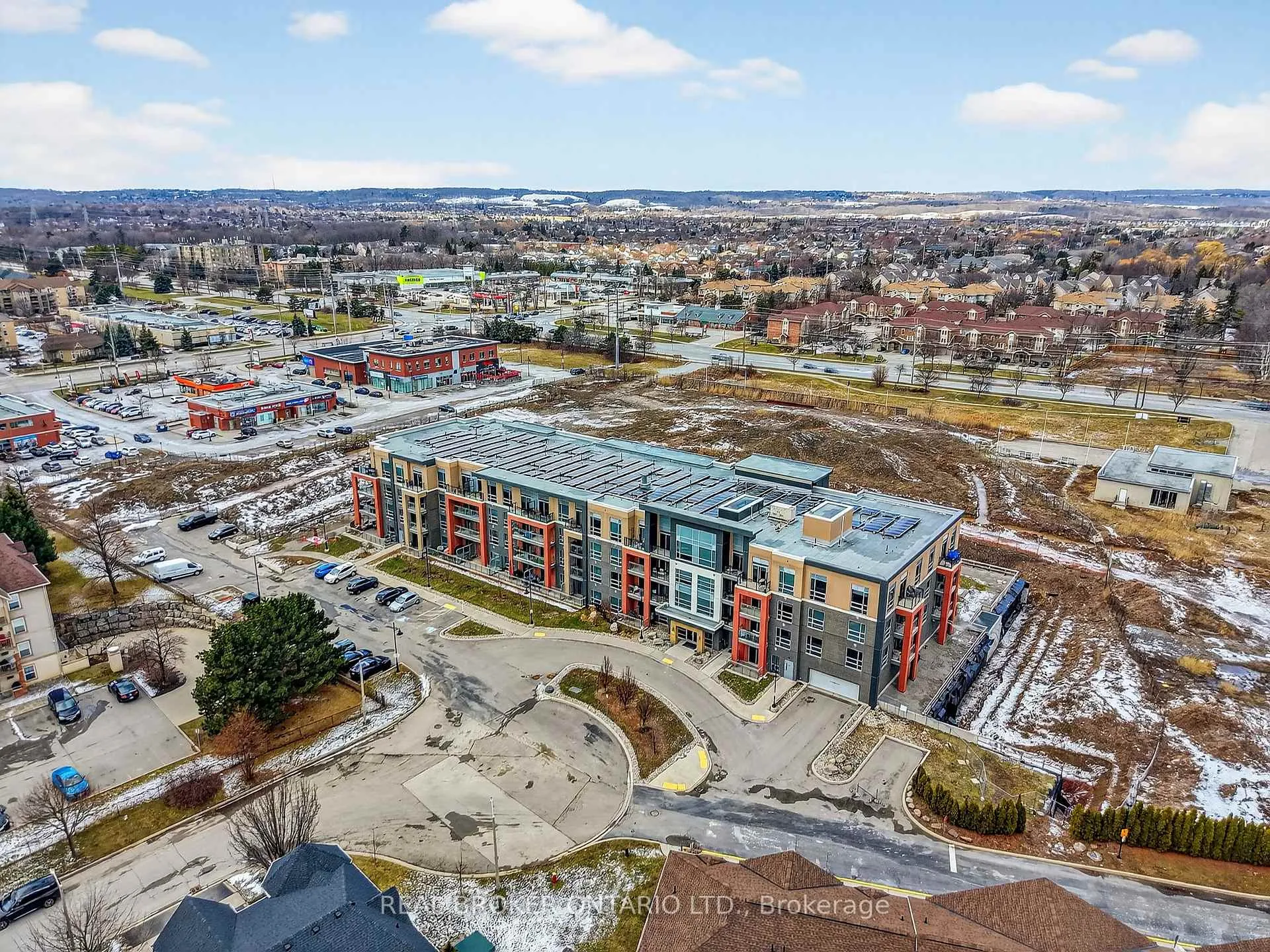 Photo 32 of Unit 418, 4040 Upper Middle Road, Burlington, Tansley — HOMEH