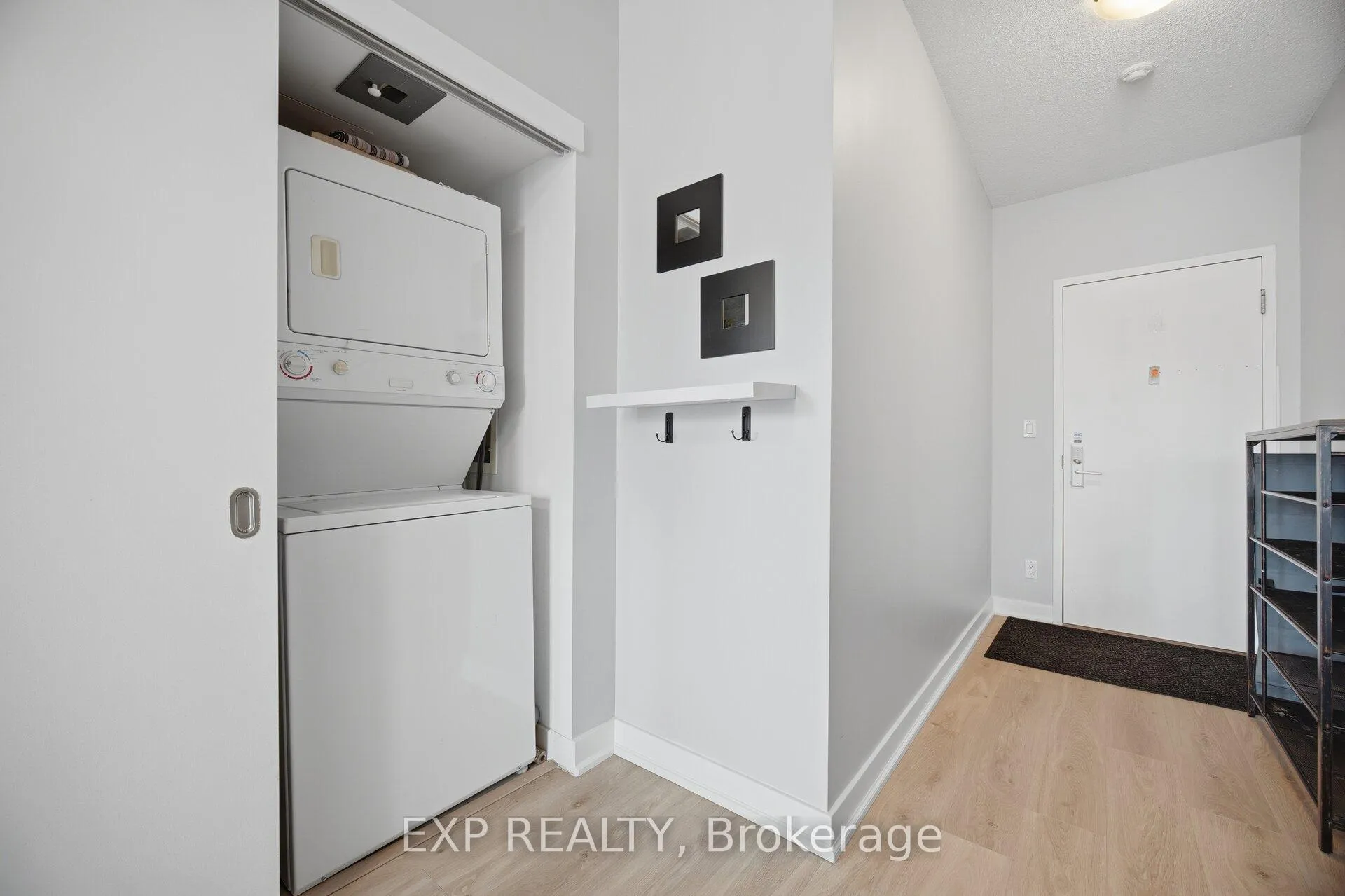 Photo 26 of Unit 1907, 126 Simcoe Street, Toronto, Waterfront Communities — HOMEH