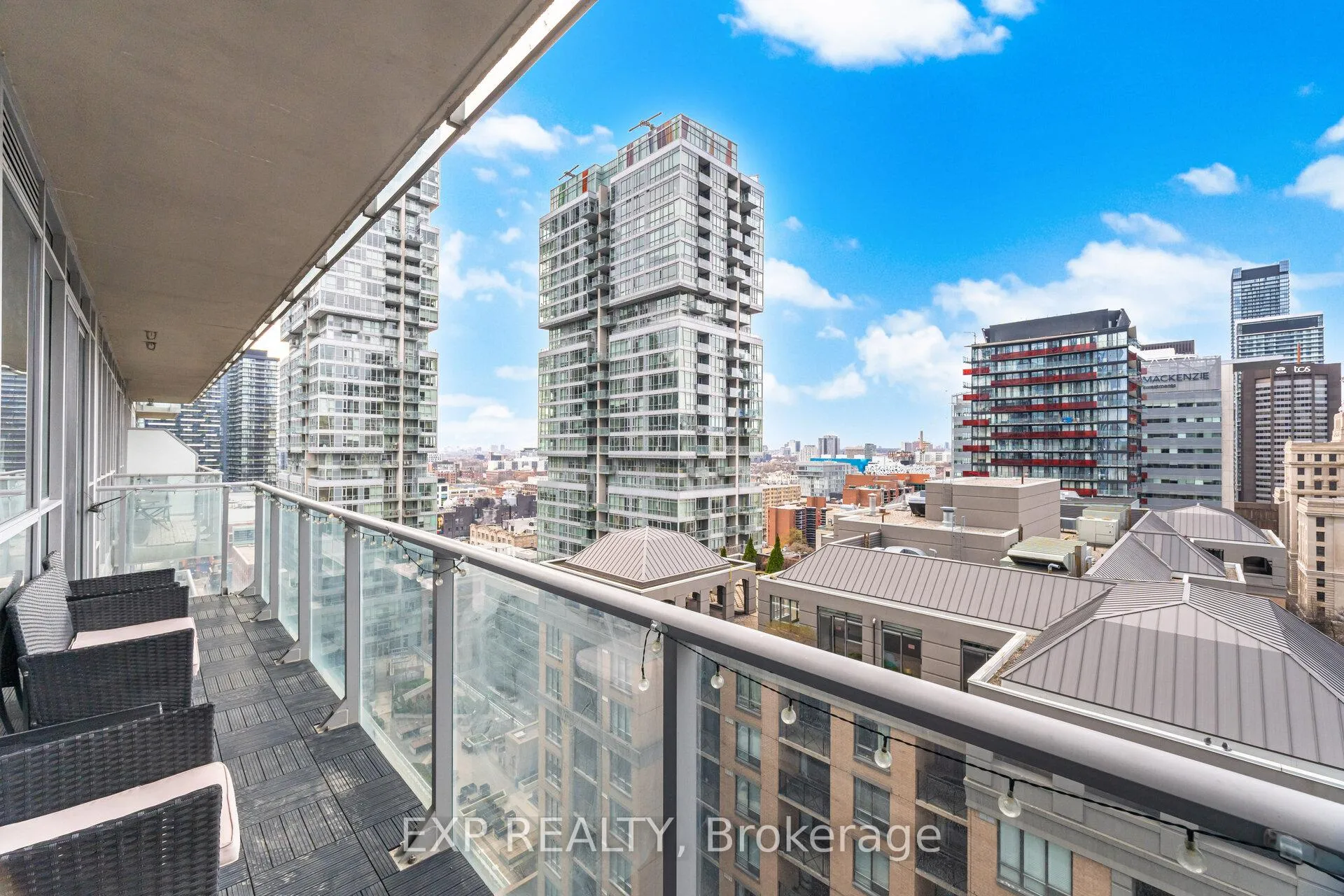 Photo 30 of Unit 1907, 126 Simcoe Street, Toronto, Waterfront Communities — HOMEH