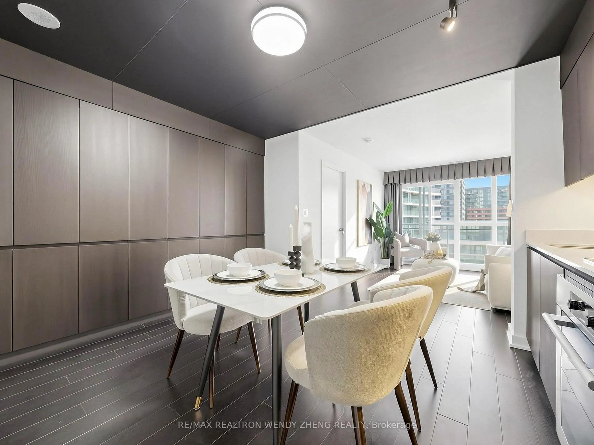 Photo 12 of Unit 1055, 10 Capreol Court, Toronto, Waterfront Communities — HOMEH