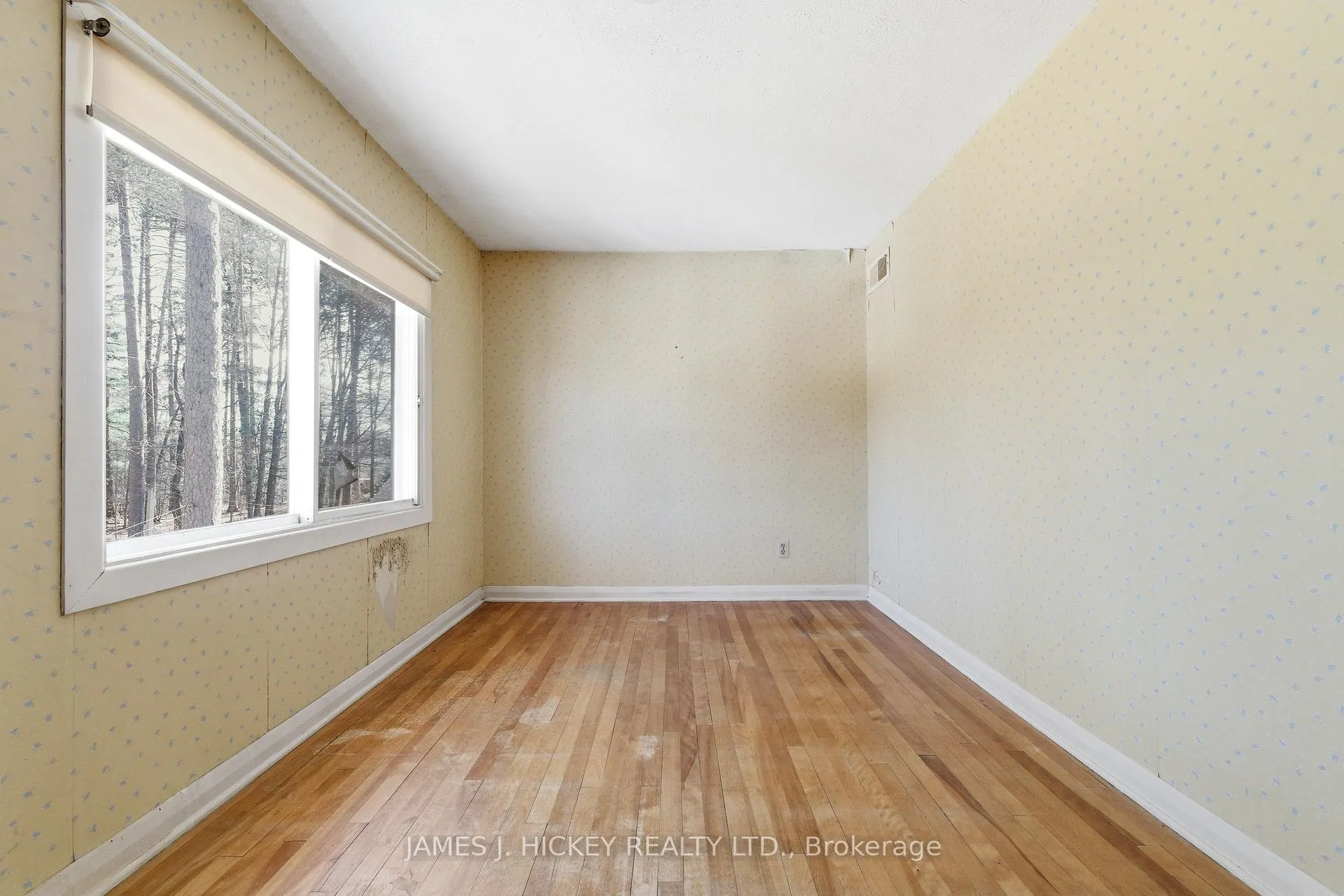 Photo 19 of 34 Faraday Crescent, Deep River, Deep River — HOMEH