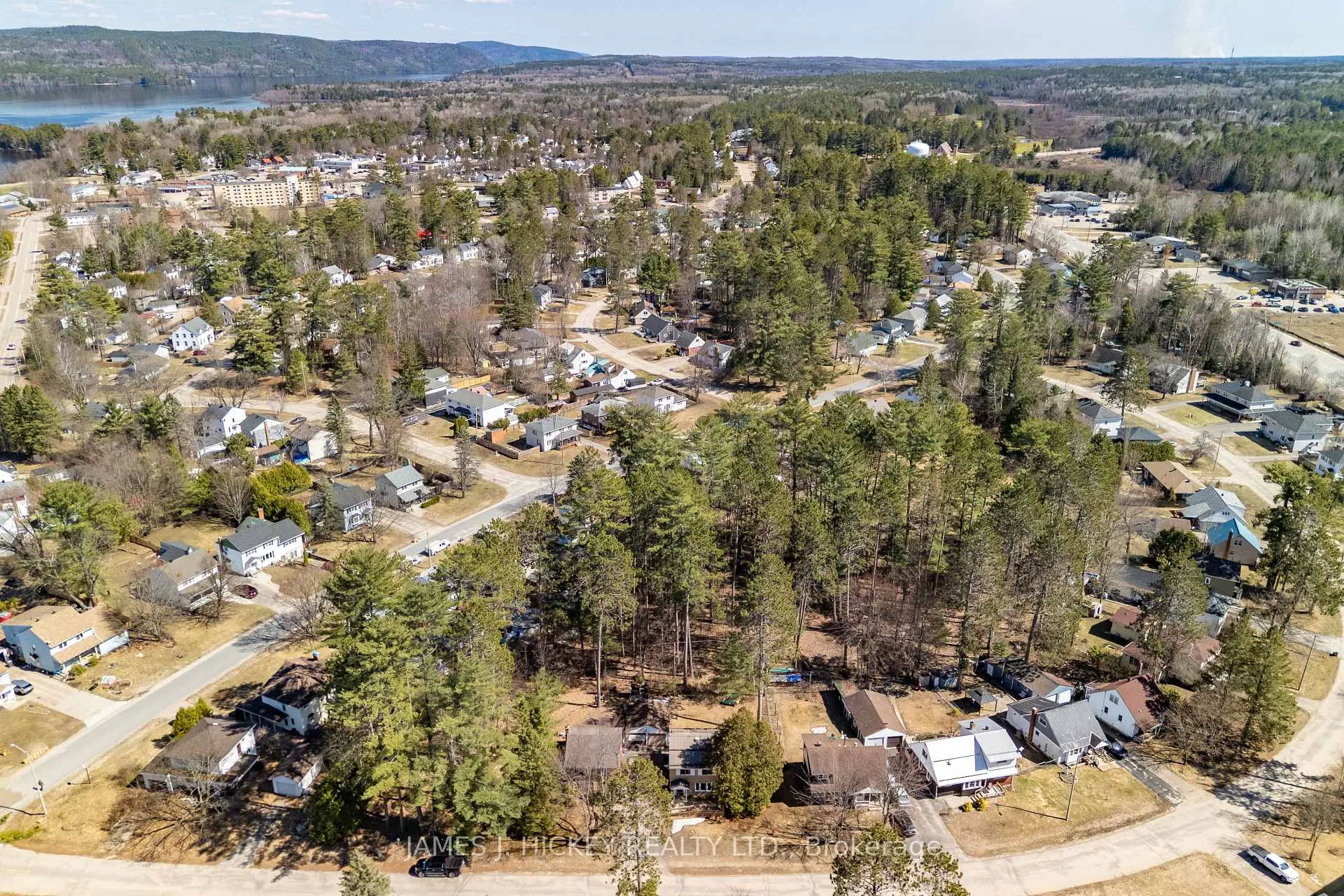 Photo 46 of 34 Faraday Crescent, Deep River, Deep River — HOMEH