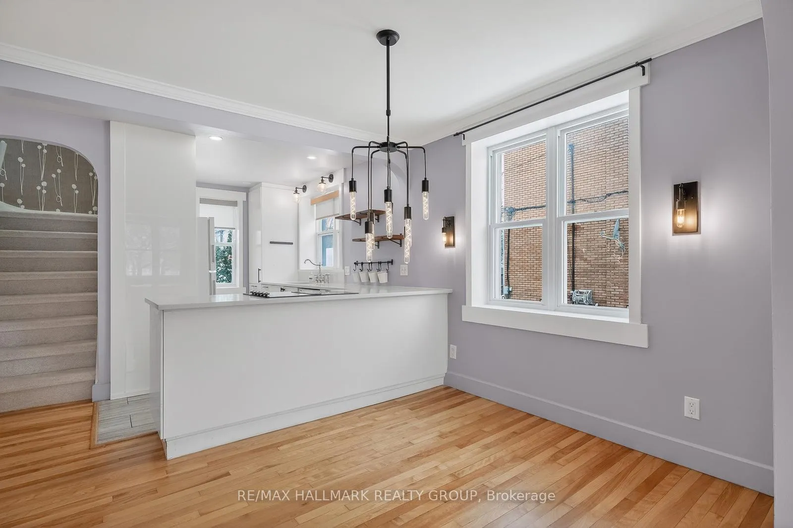 Photo 12 of 170 Donald Street, Ottawa, Overbrook/Castle Heights — HOMEH