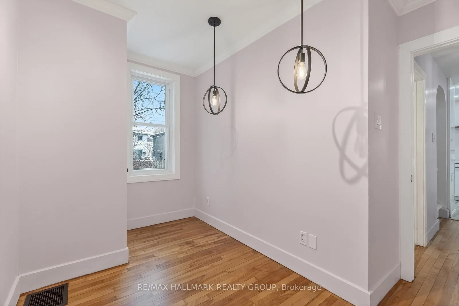 Photo 26 of 170 Donald Street, Ottawa, Overbrook/Castle Heights — HOMEH