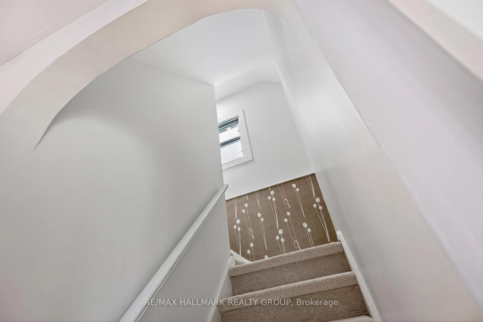 Photo 27 of 170 Donald Street, Ottawa, Overbrook/Castle Heights — HOMEH