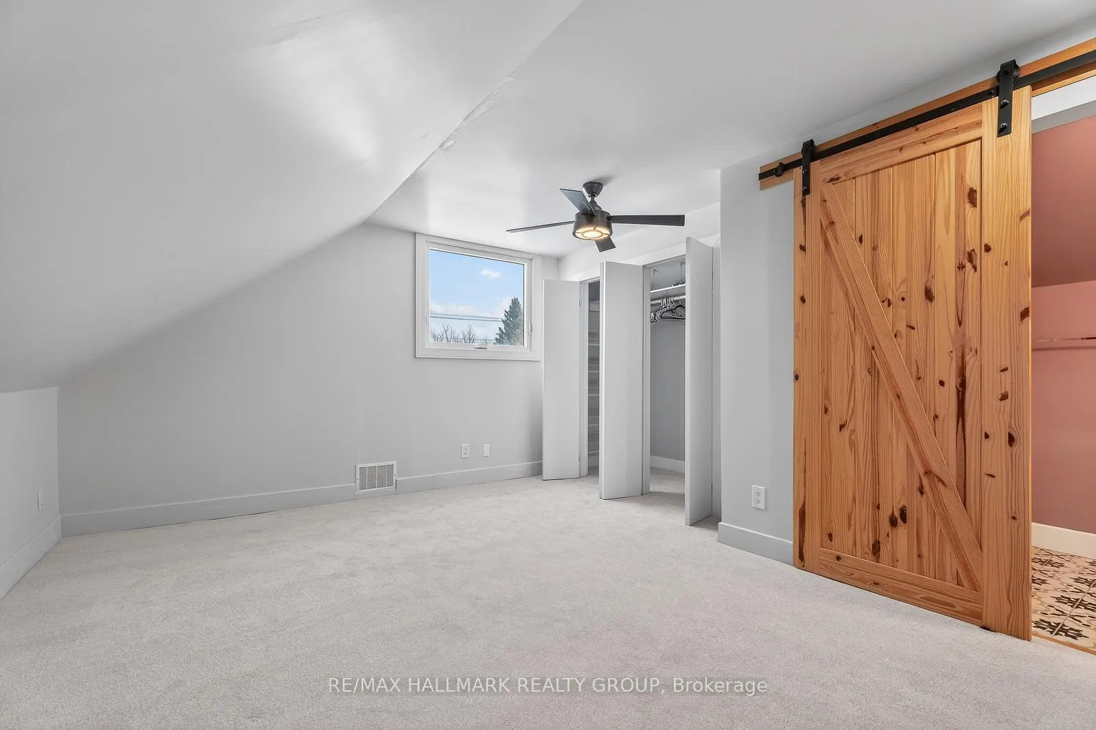 Photo 31 of 170 Donald Street, Ottawa, Overbrook/Castle Heights — HOMEH