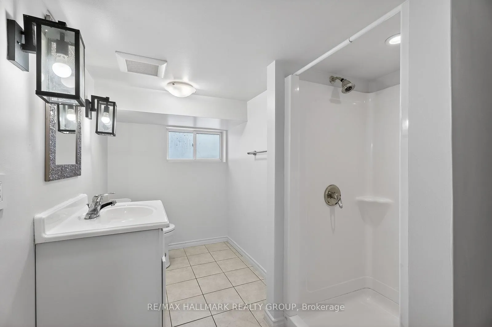Photo 41 of 170 Donald Street, Ottawa, Overbrook/Castle Heights — HOMEH