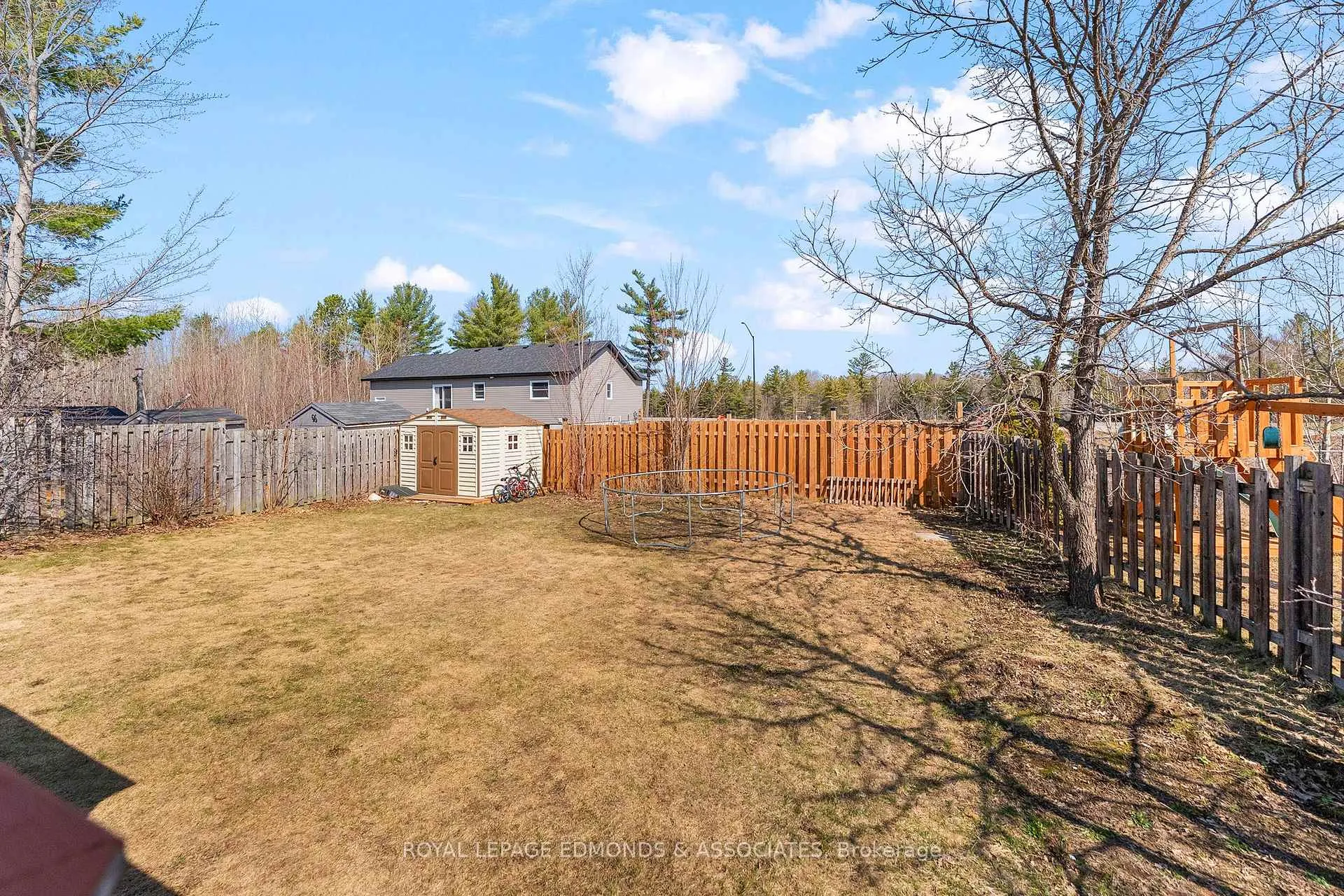 Photo 41 of 8 Gerald Avenue, Petawawa — HOMEH
