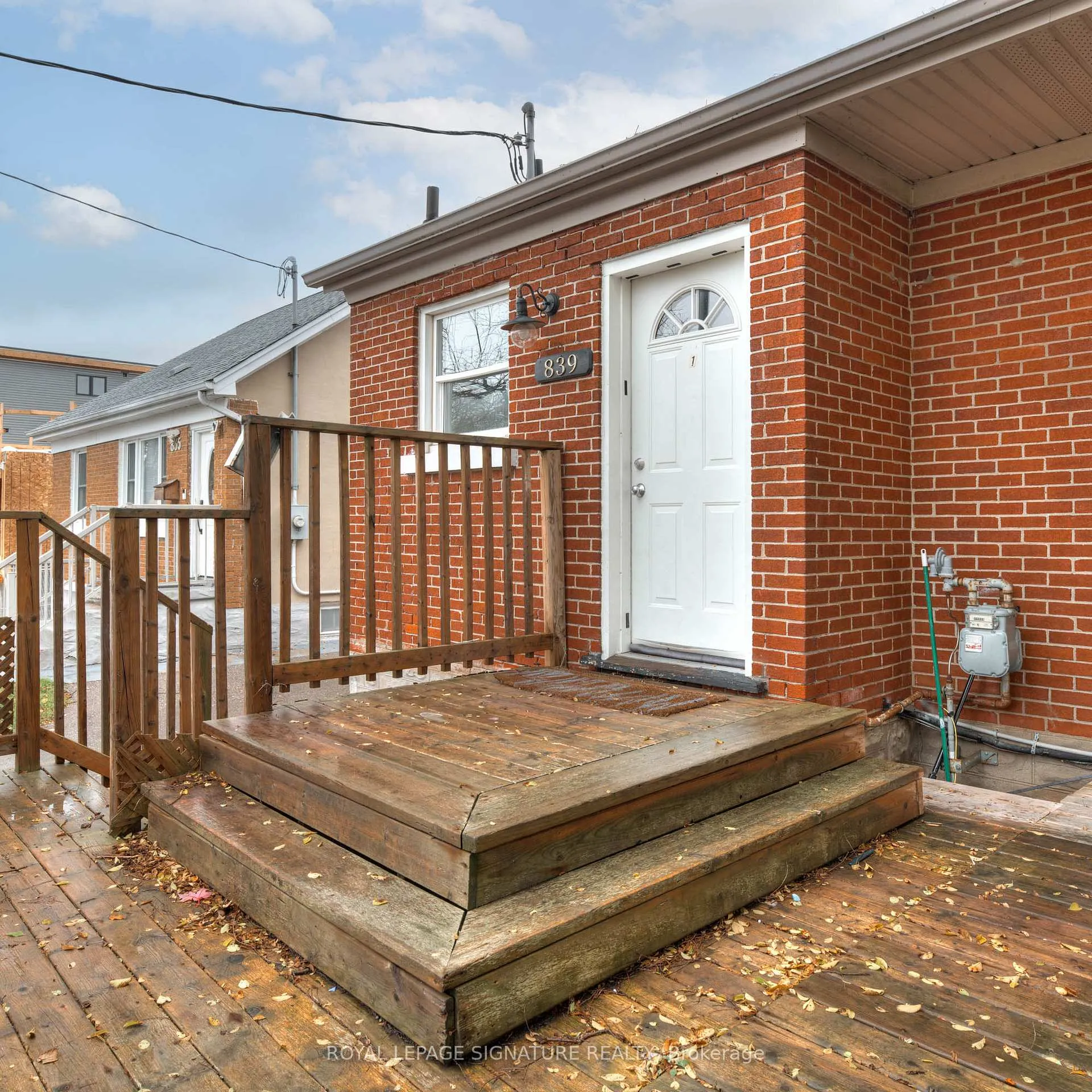 Photo 2 of 839 Stirling Avenue S, Kitchener, Meinzinger — HOMEH