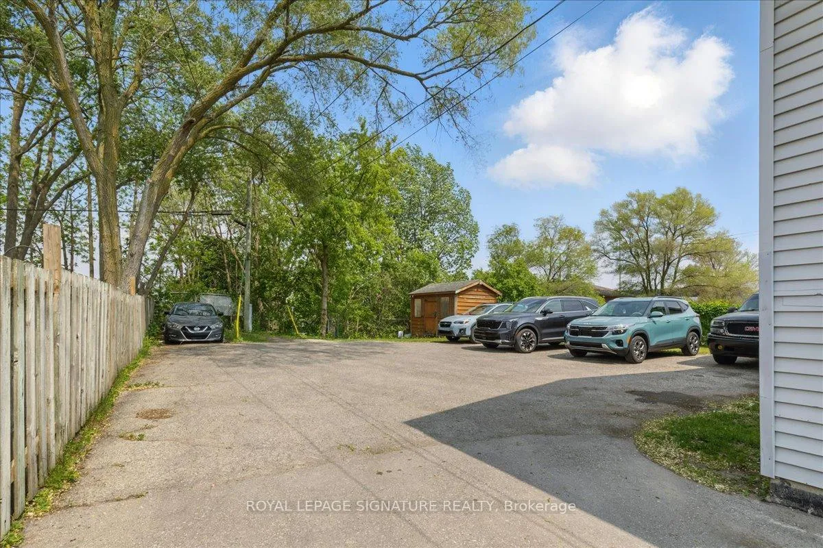 Photo 25 of 839 Stirling Avenue S, Kitchener, Meinzinger — HOMEH