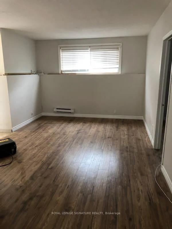 Photo 32 of 839 Stirling Avenue S, Kitchener, Meinzinger — HOMEH
