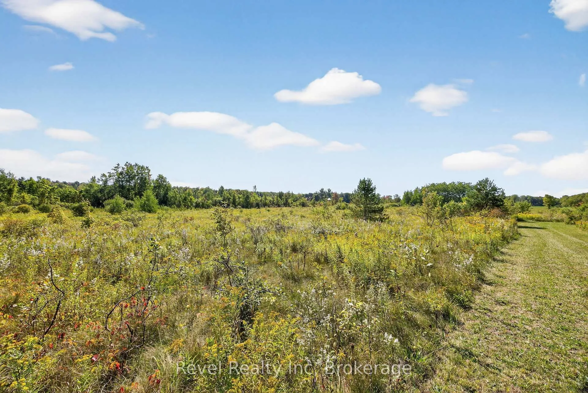Photo 41 of 7190 93 Highway, Tiny, Rural Tiny — HOMEH