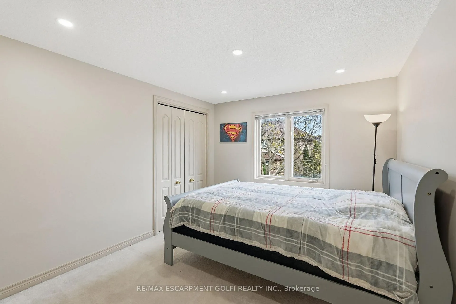 Photo 18 of 113 Meadowlands Boulevard, Hamilton, Meadowlands — HOMEH