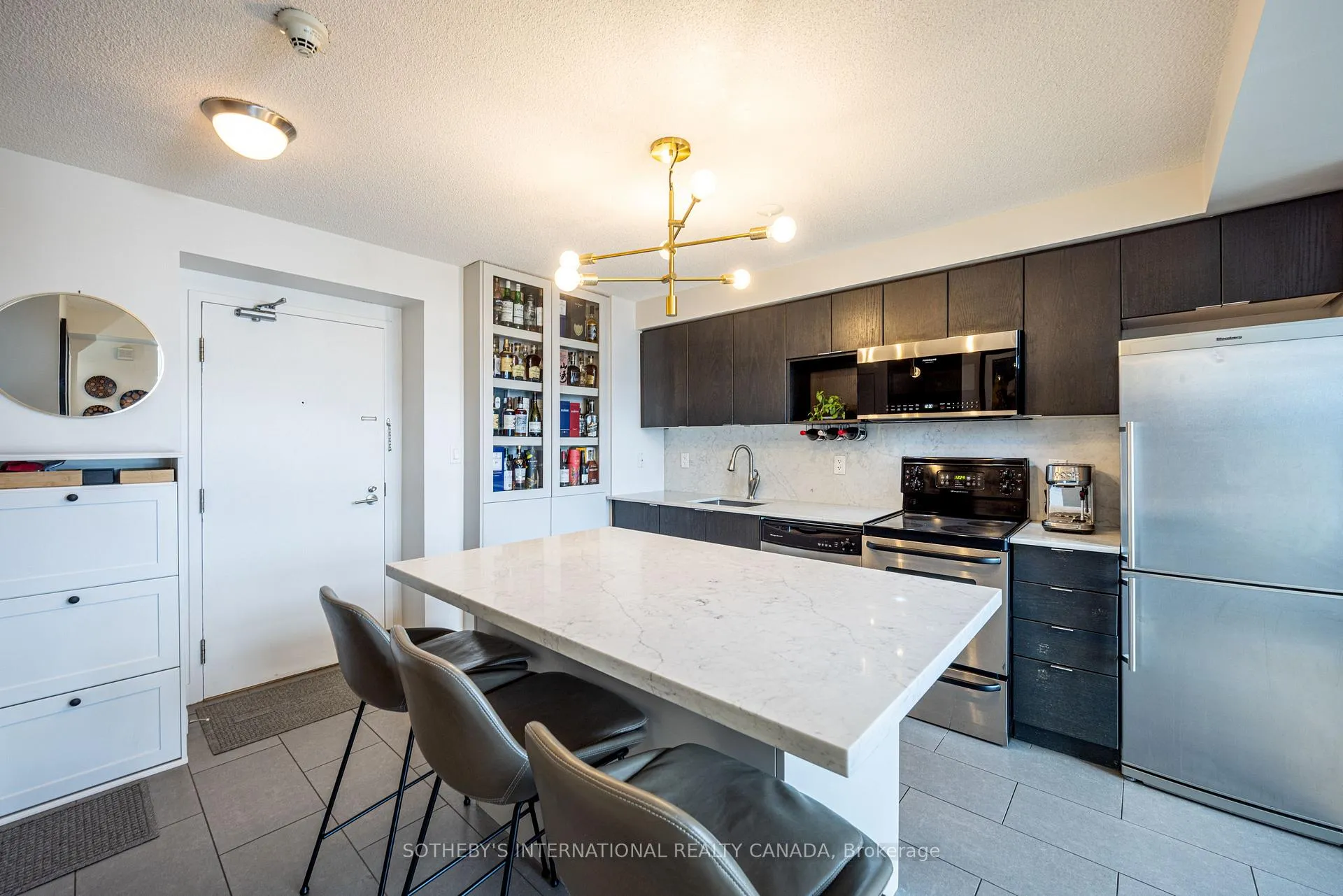 Photo 6 of Unit 4308, 15 Fort York Boulevard, Toronto, Waterfront Communities — HOMEH