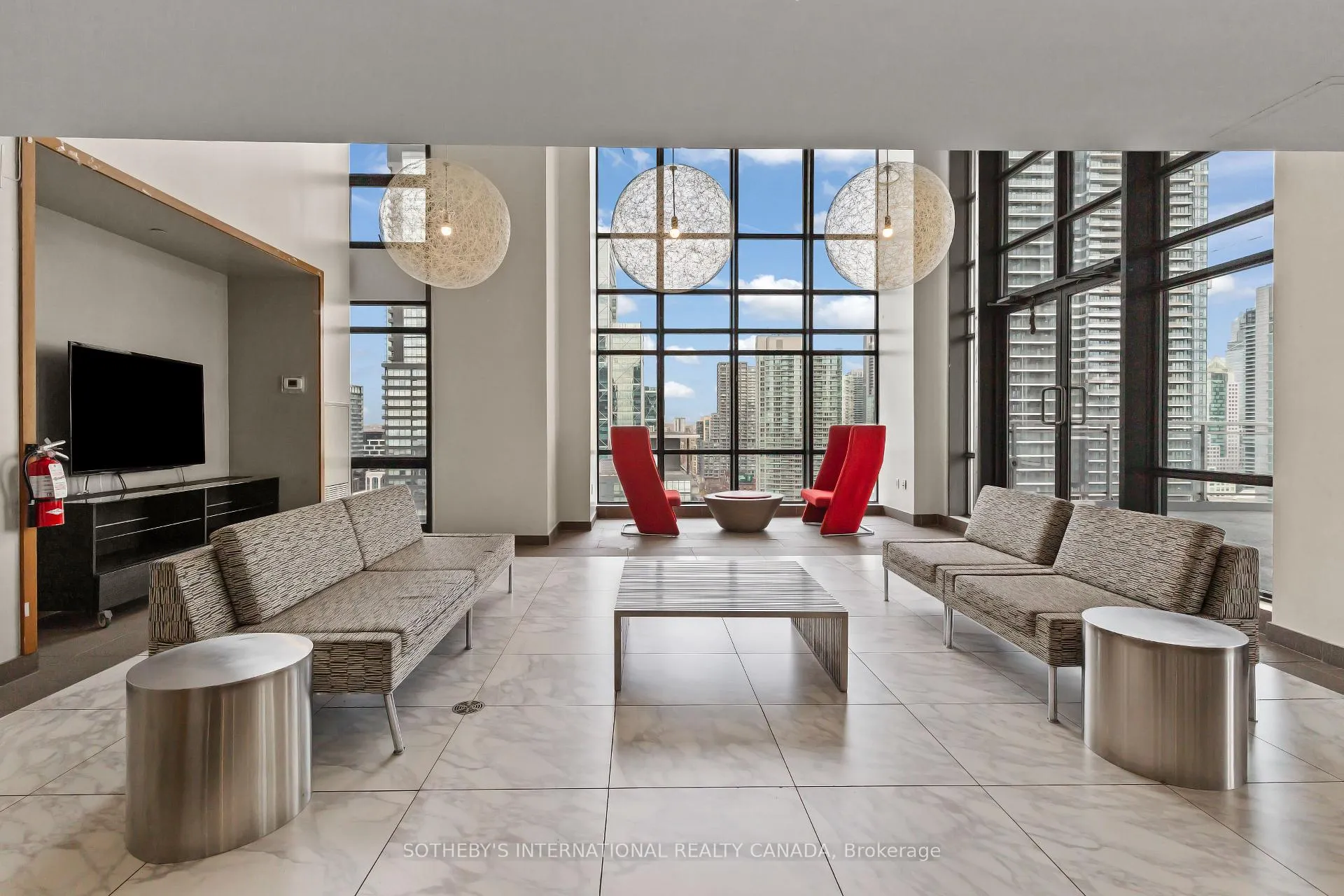 Photo 32 of Unit 4308, 15 Fort York Boulevard, Toronto, Waterfront Communities — HOMEH