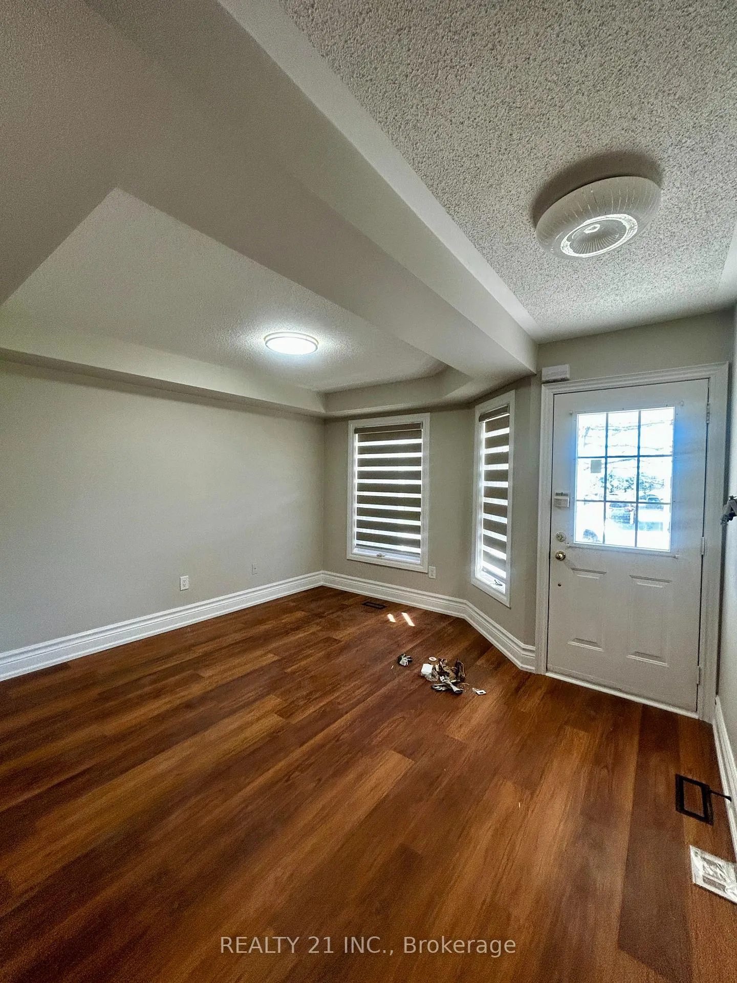 Photo 3 of Unit Main, 56 Coyote Crescent, Scarborough, Rouge — HOMEH