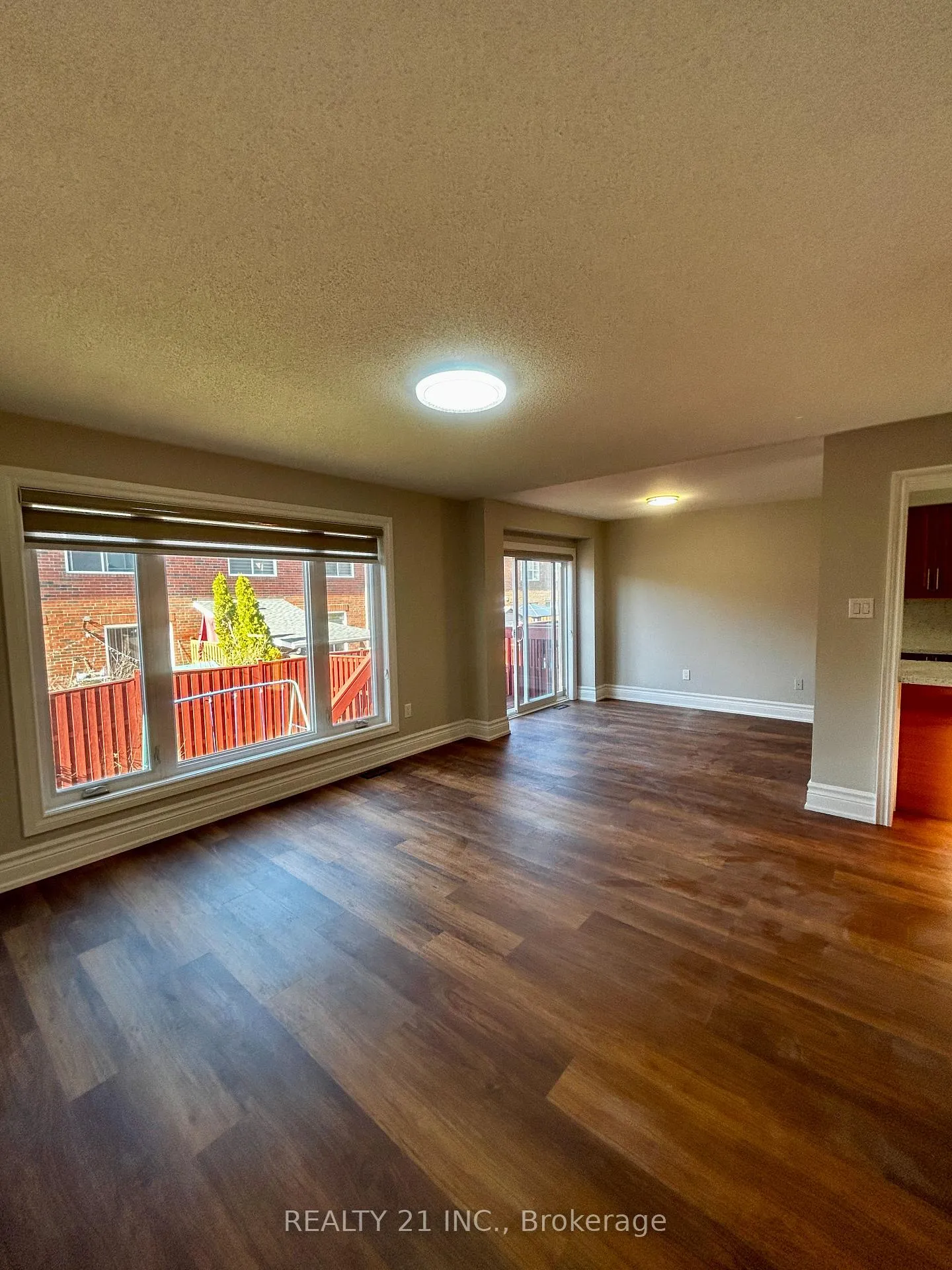 Photo 6 of Unit Main, 56 Coyote Crescent, Scarborough, Rouge — HOMEH