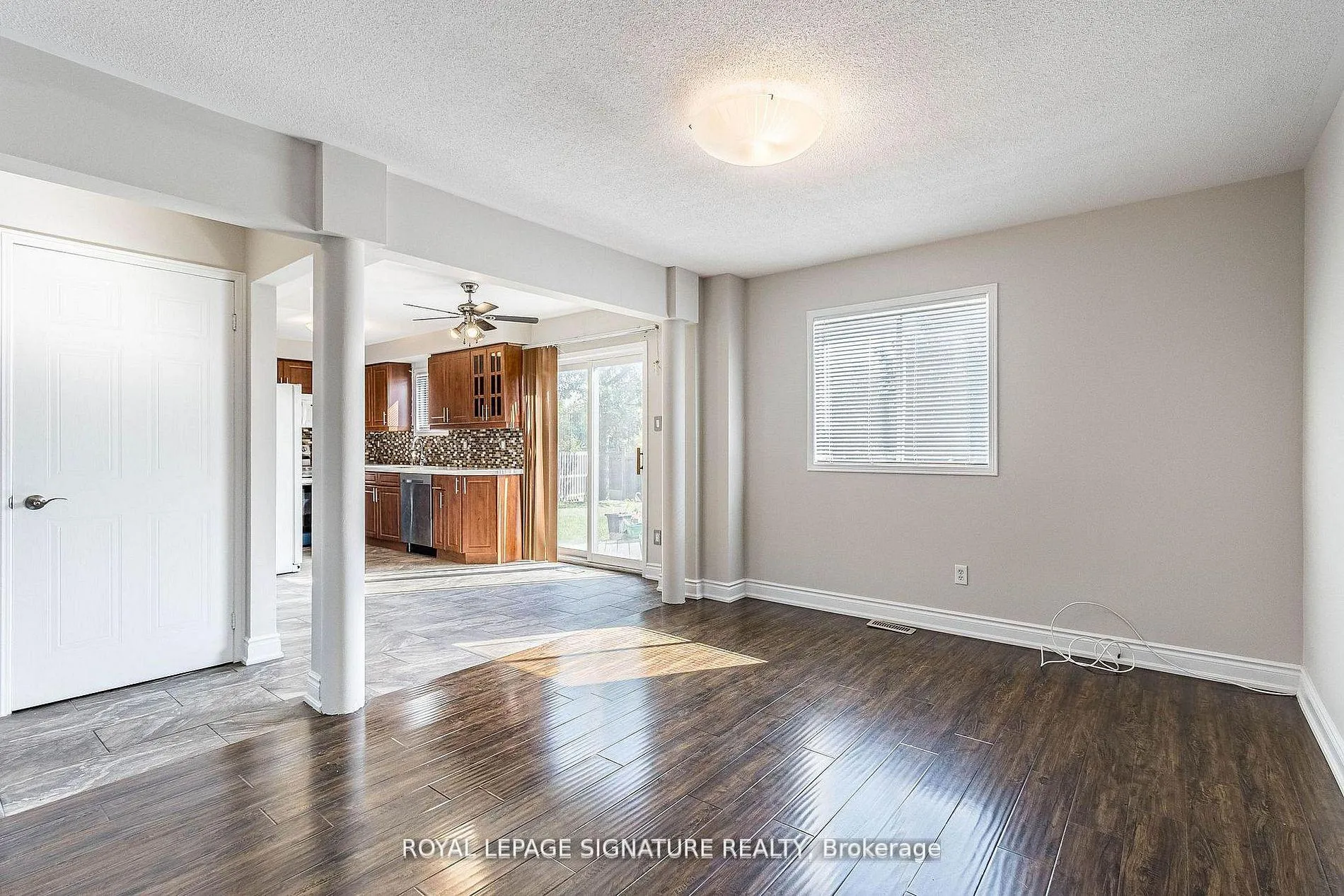 Photo 11 of 37 Richwood Crescent, Brampton, Bram West — HOMEH