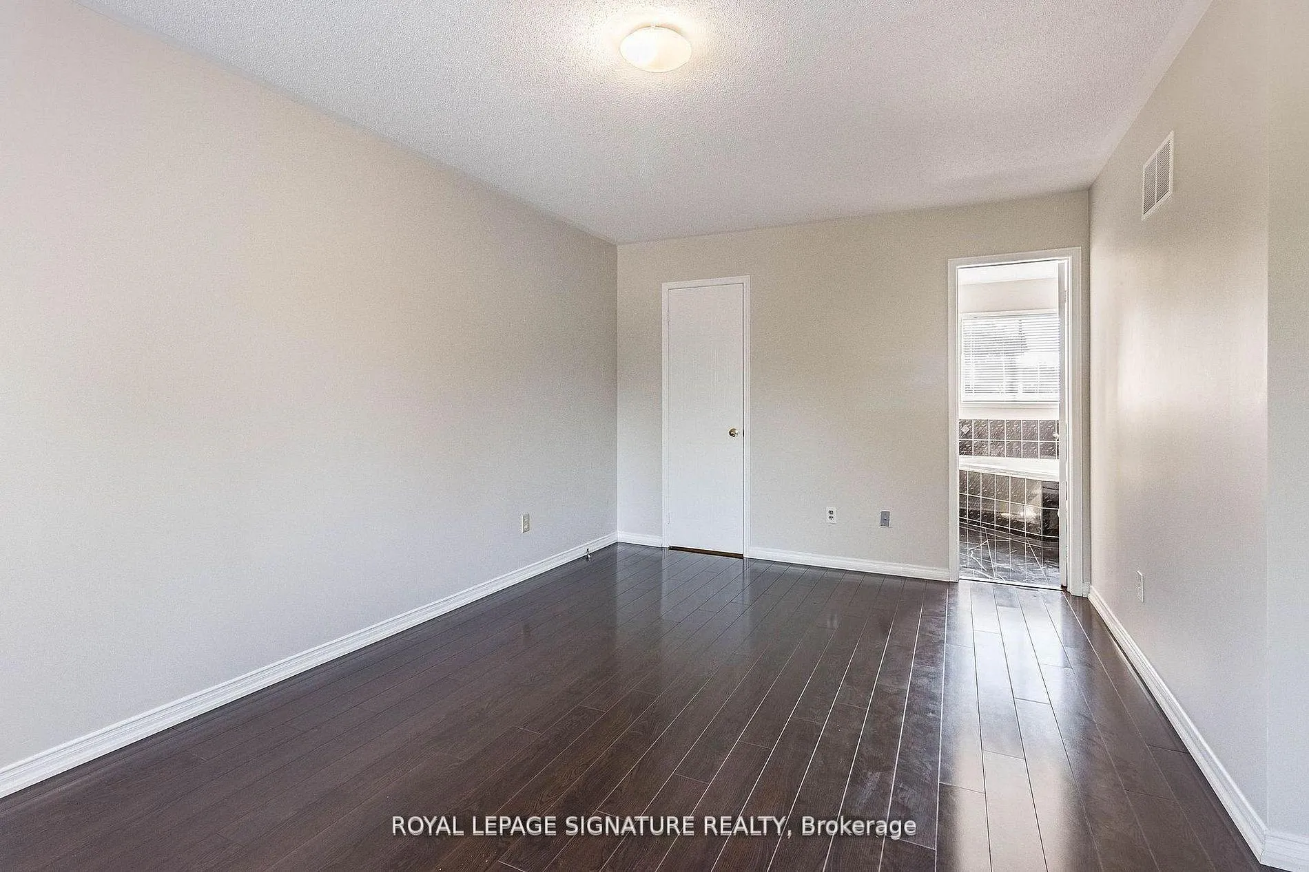 Photo 18 of 37 Richwood Crescent, Brampton, Bram West — HOMEH