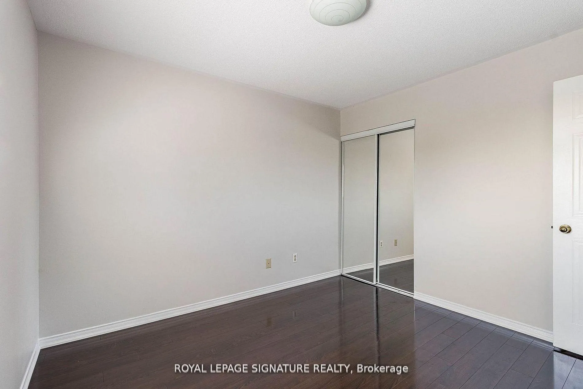 Photo 25 of 37 Richwood Crescent, Brampton, Bram West — HOMEH
