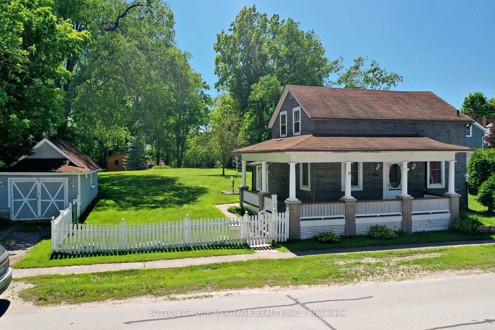 Photo 2 of 54 Munro Street, Brock, Cannington — HOMEH