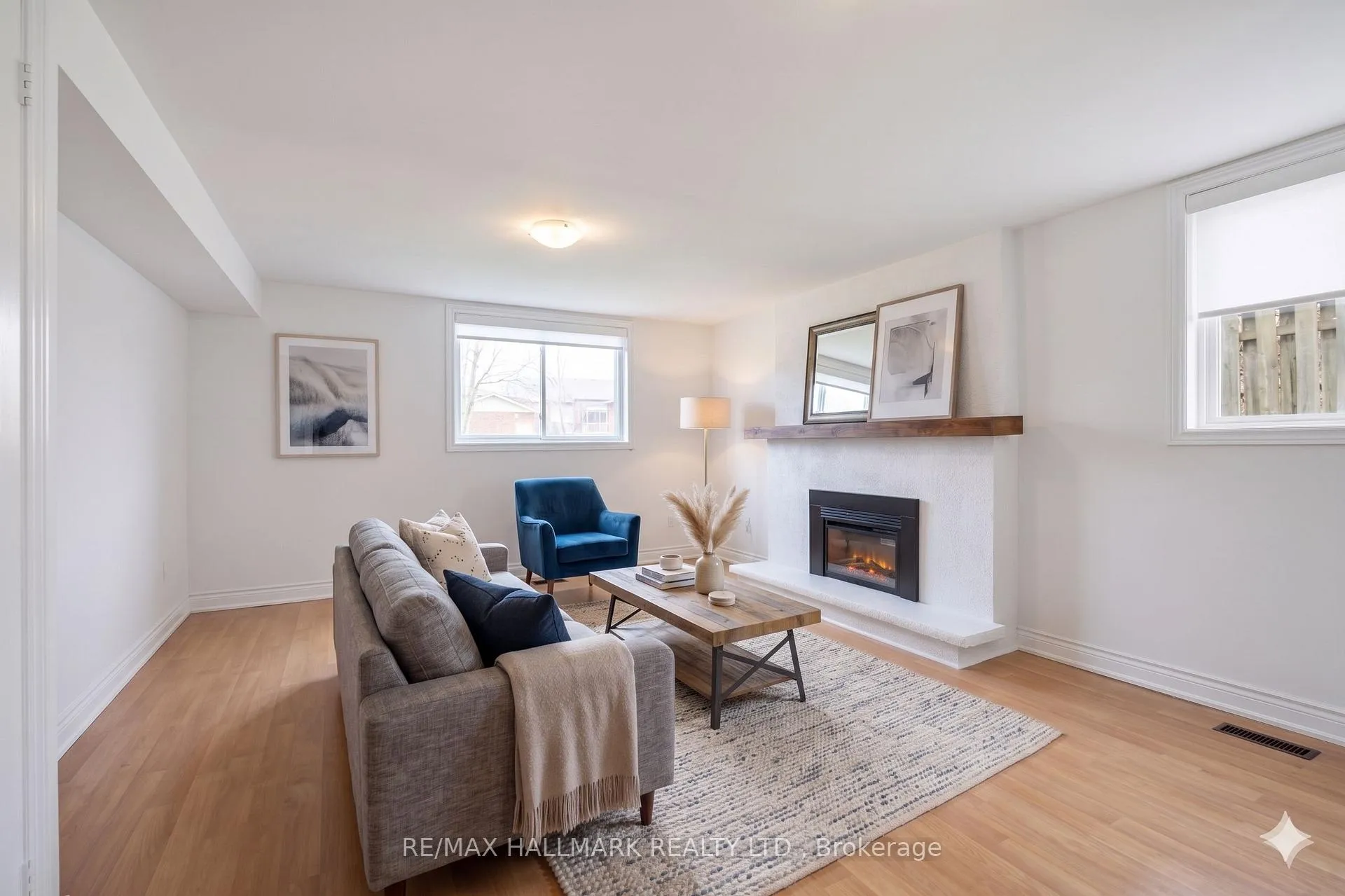 Photo 22 of 215 Parkside Crescent, Innisfil, Stroud — HOMEH