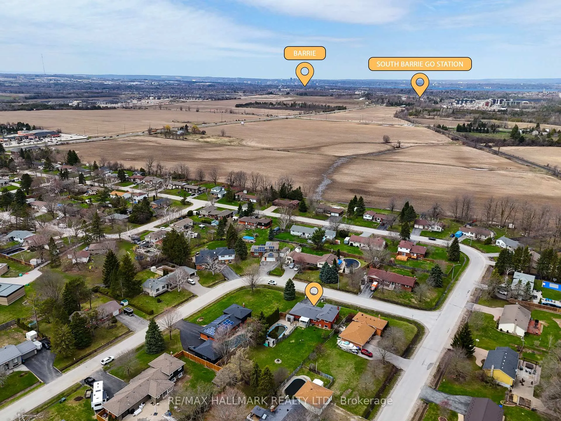 Photo 36 of 215 Parkside Crescent, Innisfil, Stroud — HOMEH