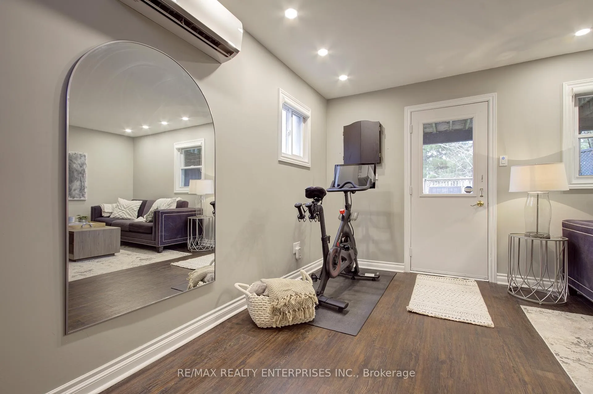 Photo 27 of 7 Normandy Place, Oakville, Central — HOMEH