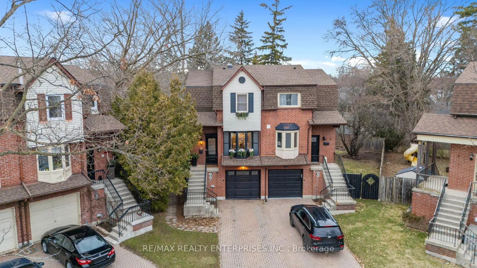 Photo 40 of 7 Normandy Place, Oakville, Central — HOMEH
