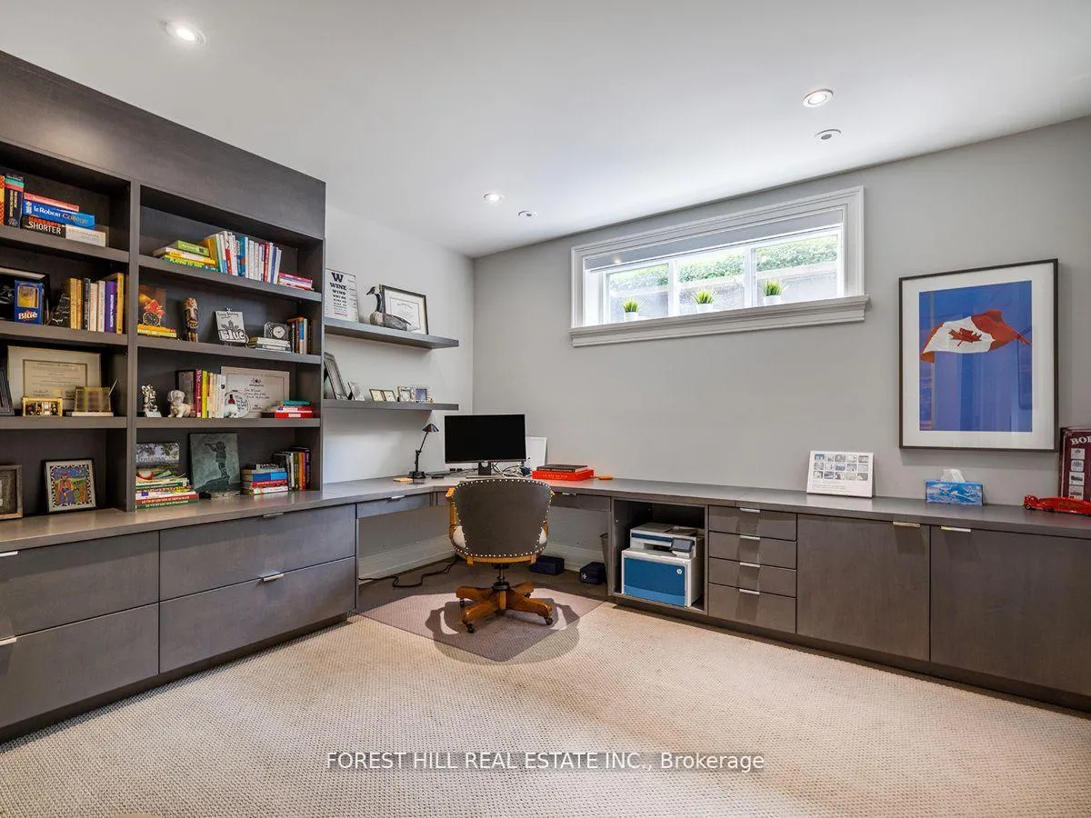 Photo 25 of 19 Vesta Drive, Toronto, Forest Hill South — HOMEH
