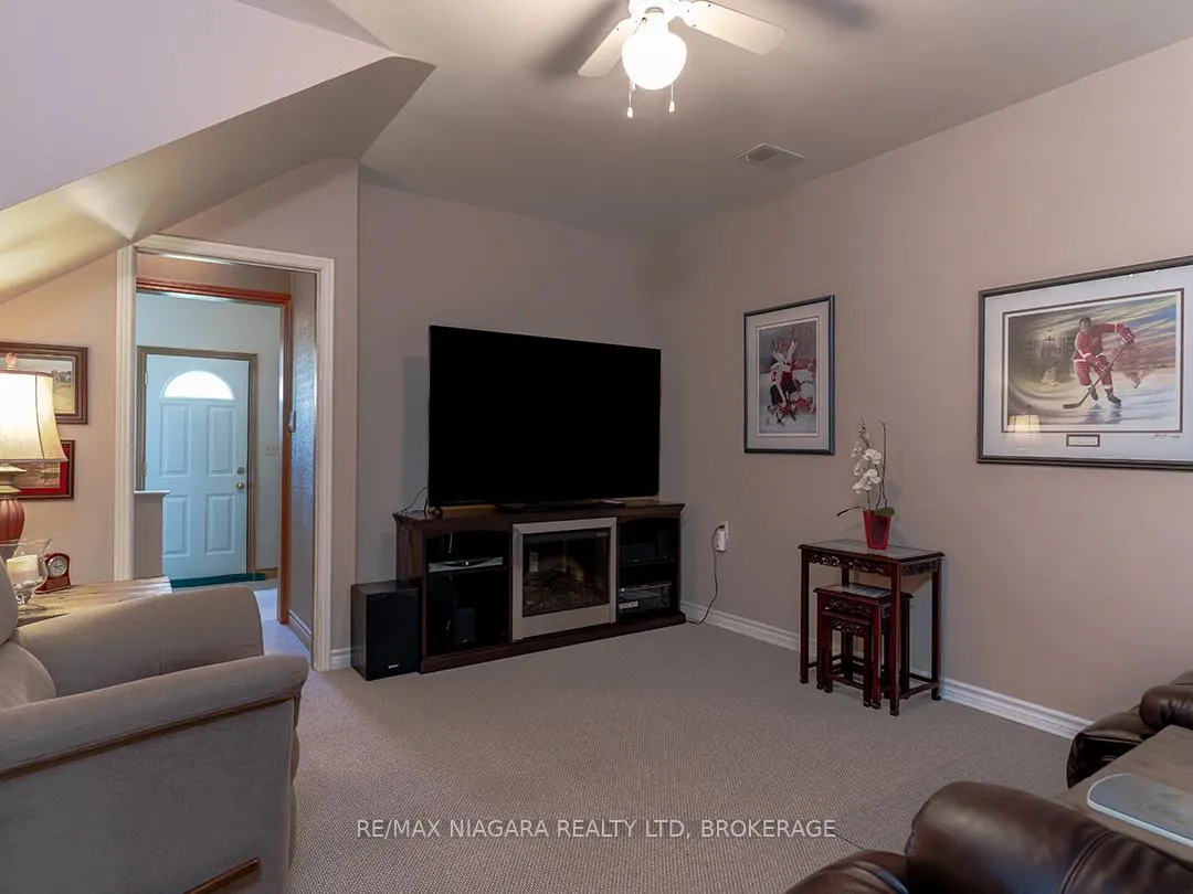 Photo 19 of 82 Scholfield Avenue, Port Colborne, Sugarloaf — HOMEH